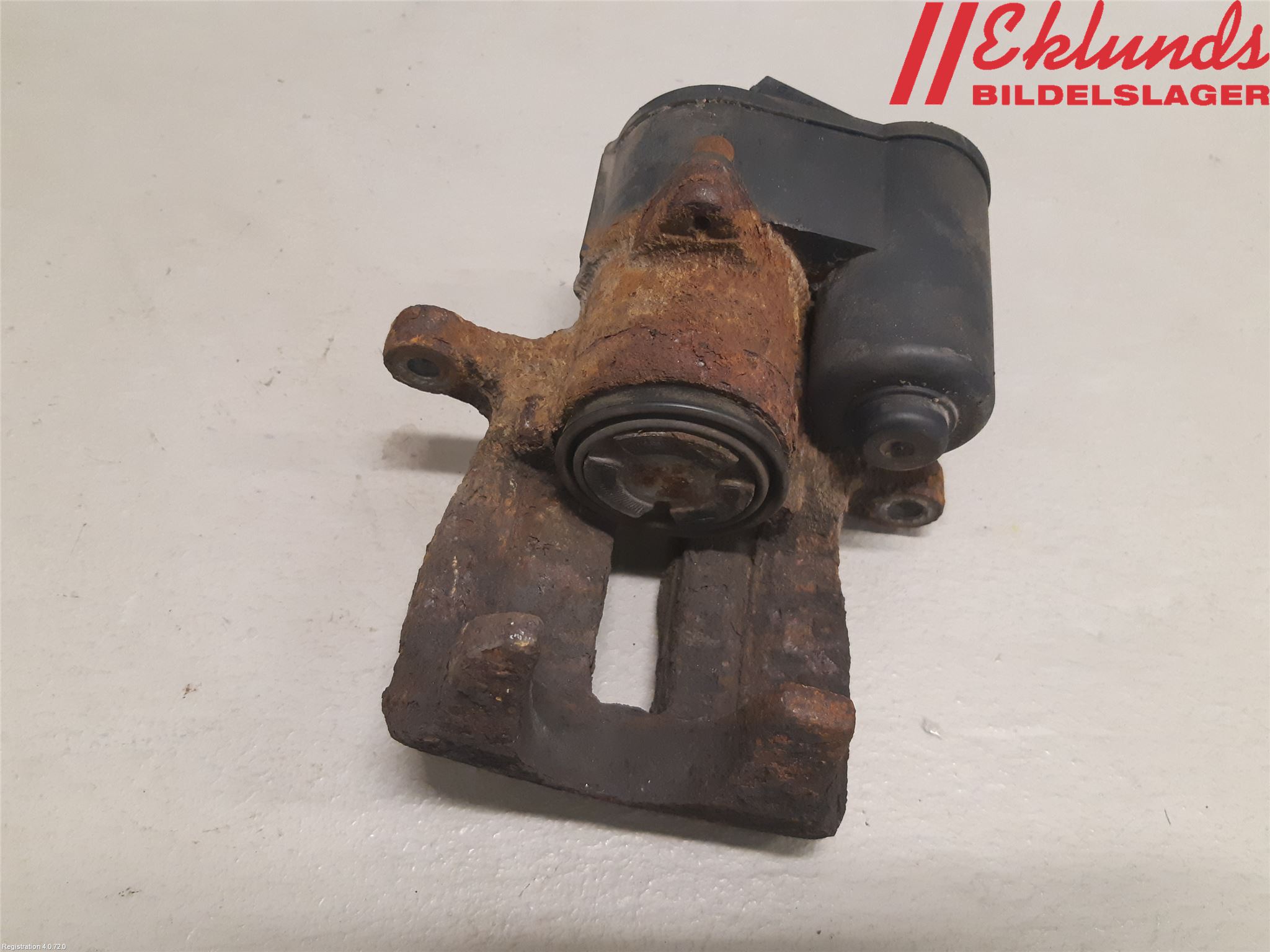Volkswagen VW PASSAT 11-14 Bromsok Bak Höger