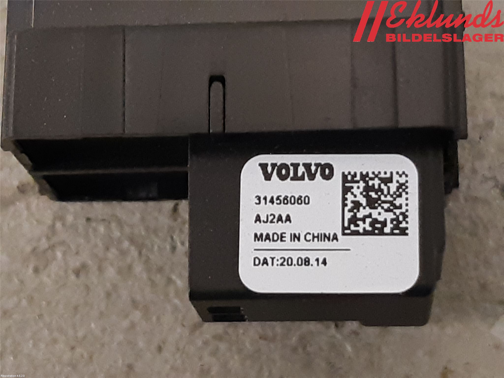 Volvo XC40/RECHARGE 18- Strömställare Elhiss