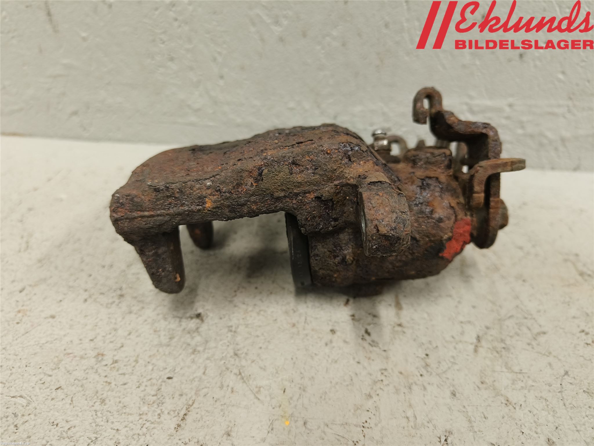 Ford MONDEO 07-15 Bromsok Bak Vänster