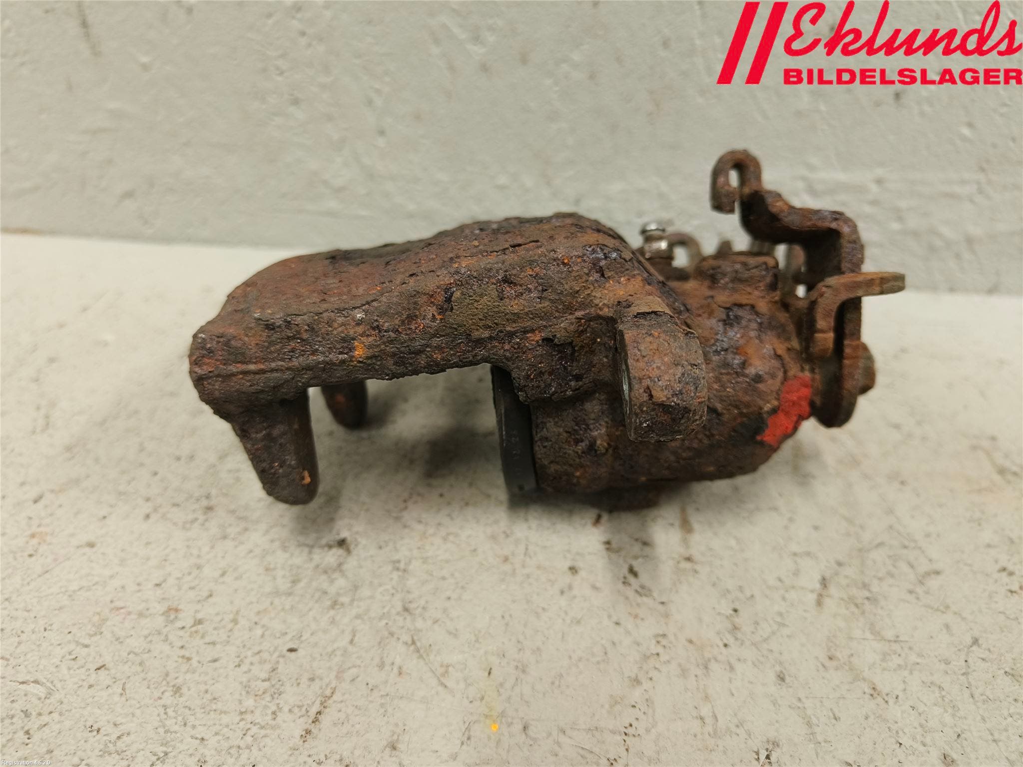 Ford MONDEO 07-15 Bromsok Bak Vänster