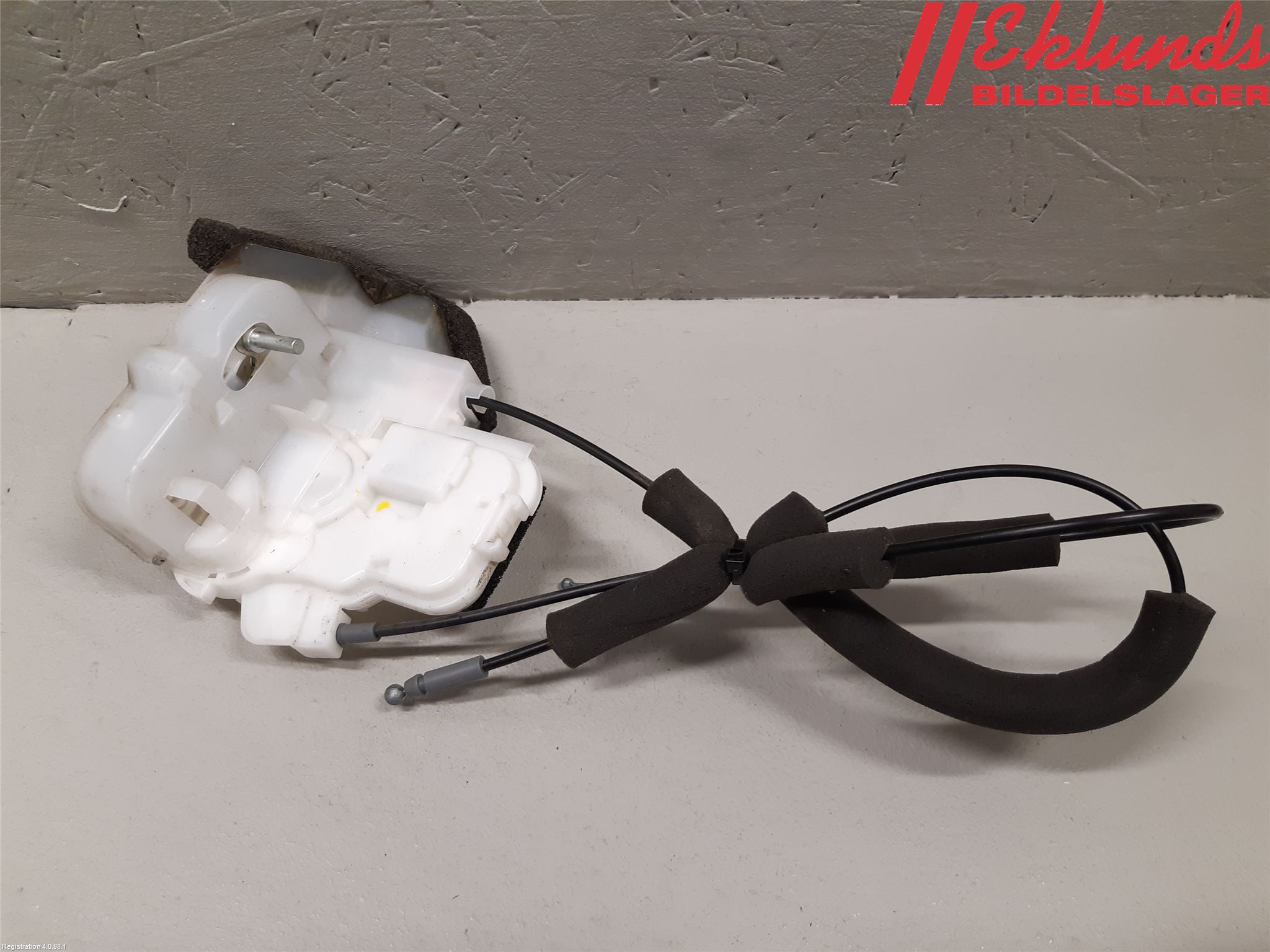 Subaru OUTBACK 10-15 Låskista-Dörrlås