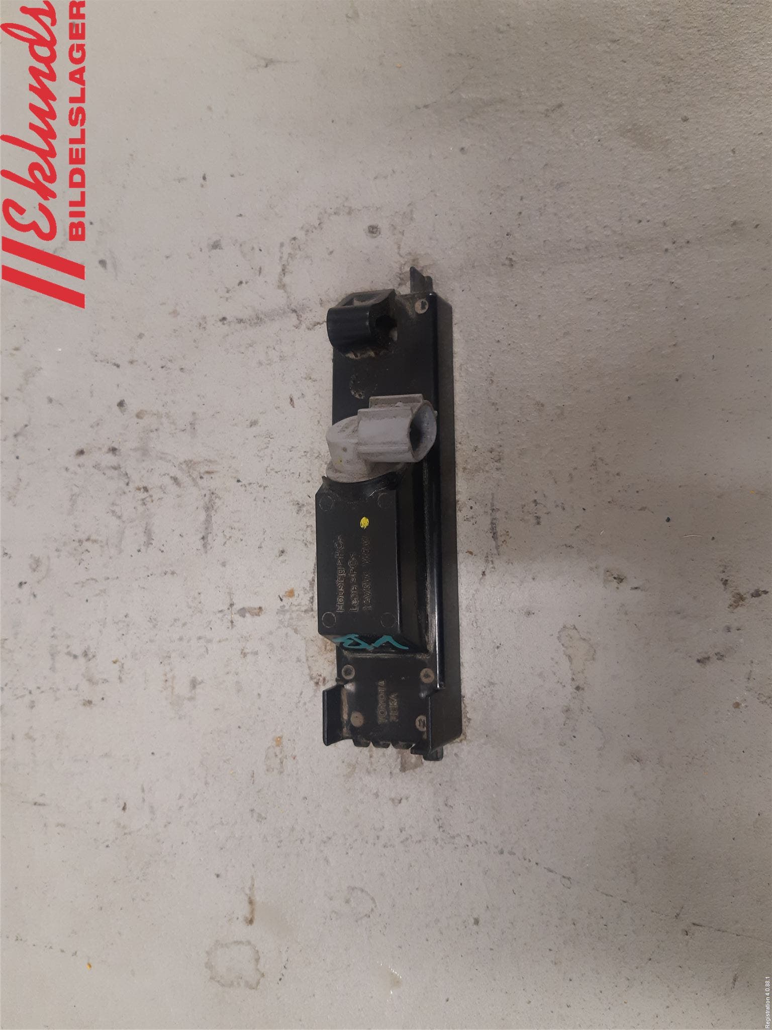 Toyota AURIS 13-19 Skylt Belysning