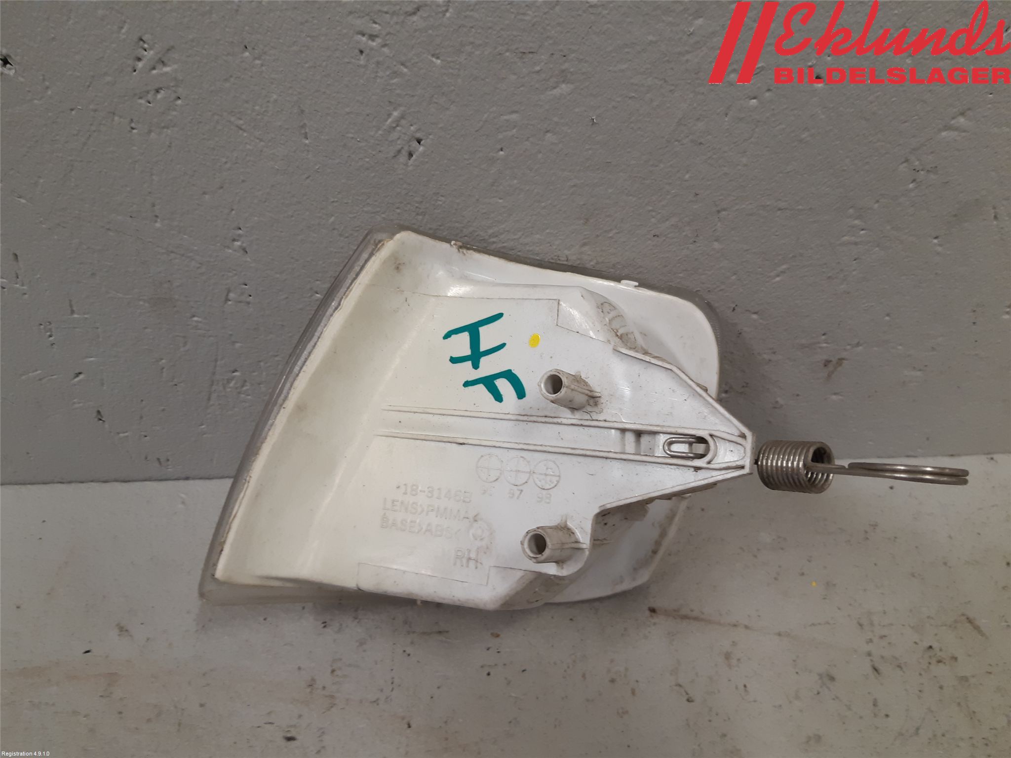 Ford SIERRA     87-93 Blinkers Fram Höger