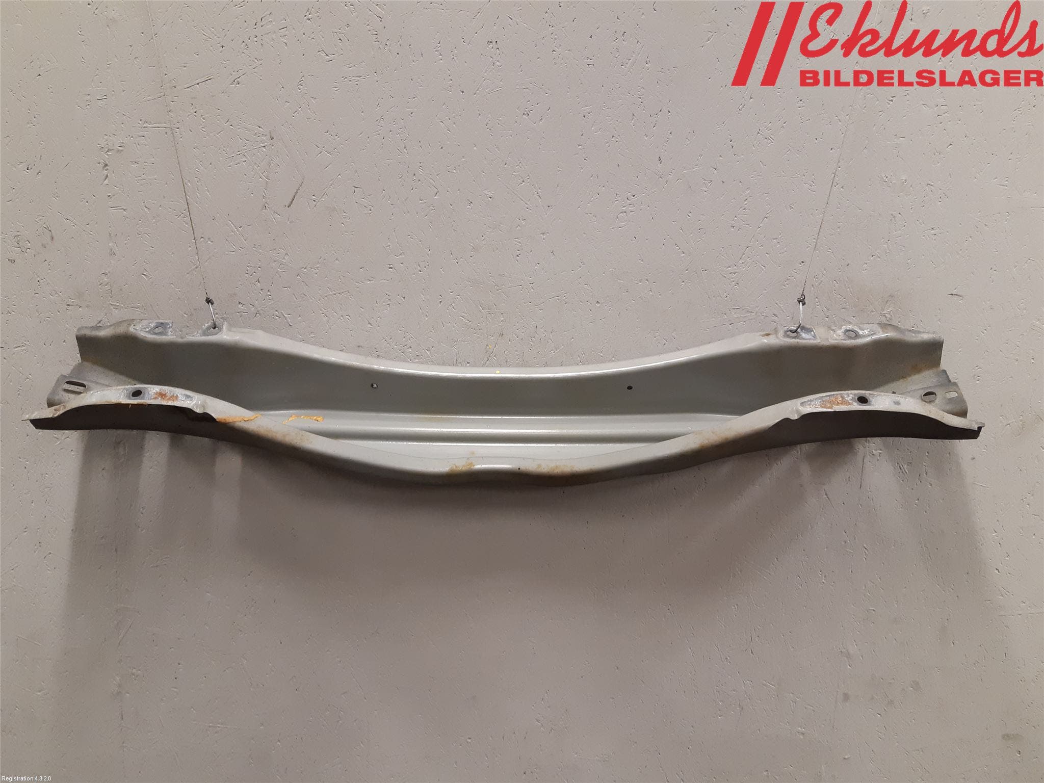 Volvo V70 14-16 Stötfångarbalk Bak