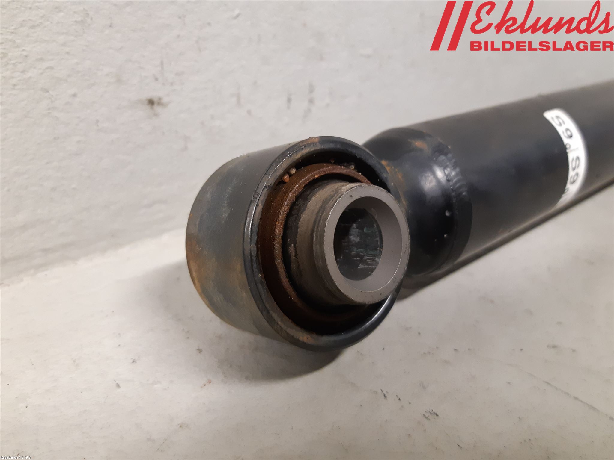 Toyota COROLLA 19- Stötdämpare Bak