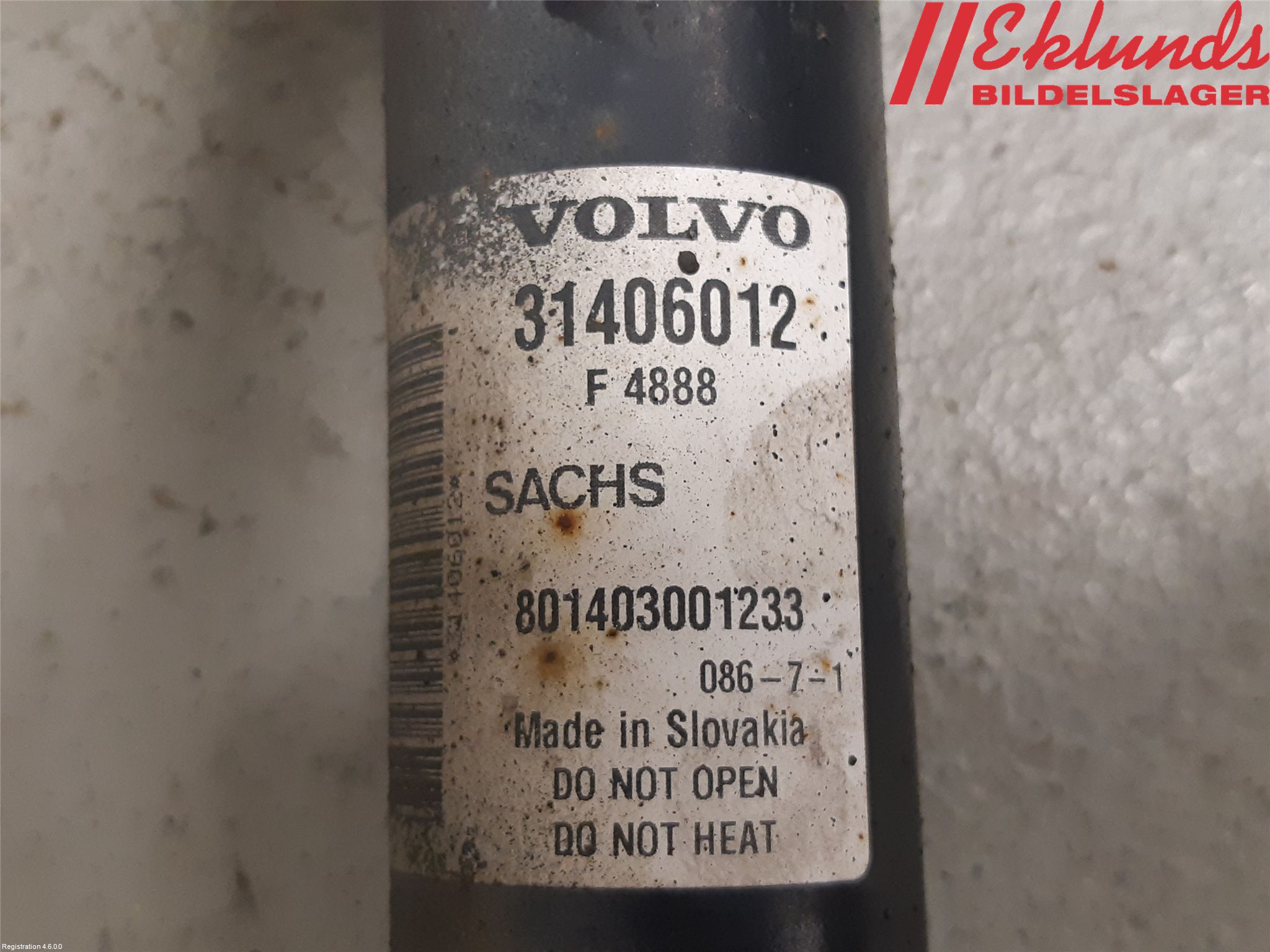 Volvo XC60 14-17 Stötdämpare Bak