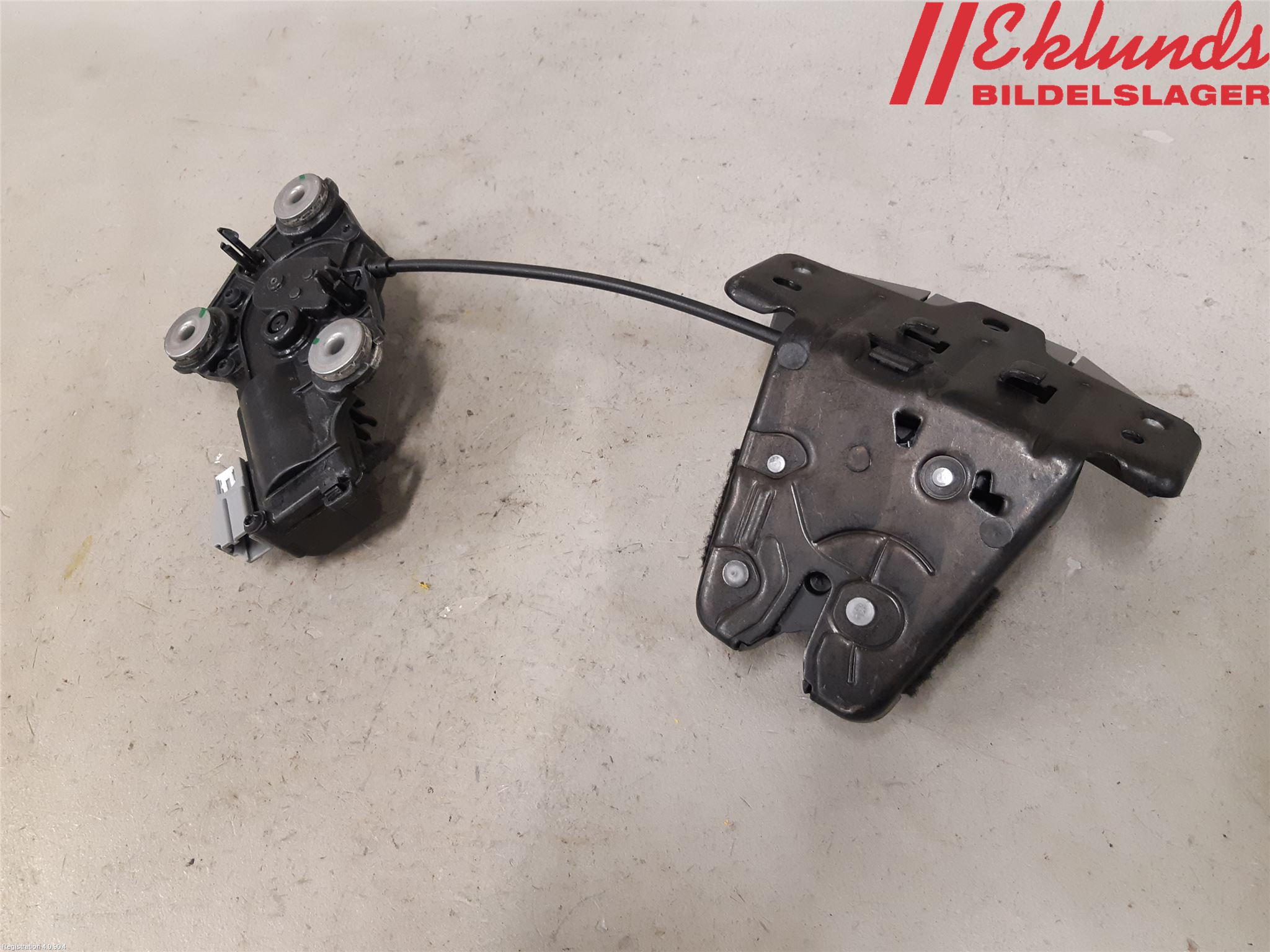 Volvo XC60 18- Låskista Baklucka