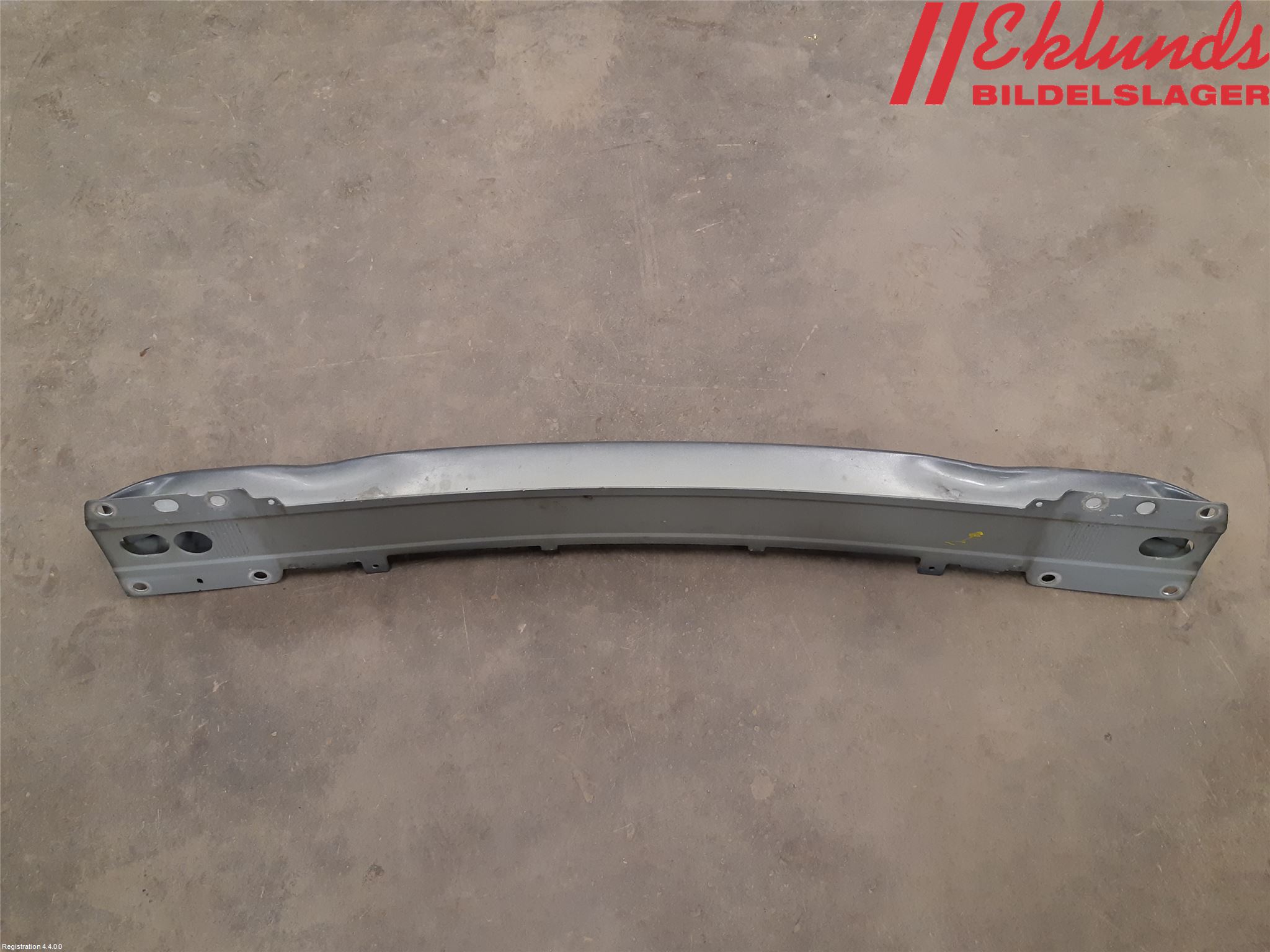 Volvo V70 08-13 Stötfångarbalk Fram