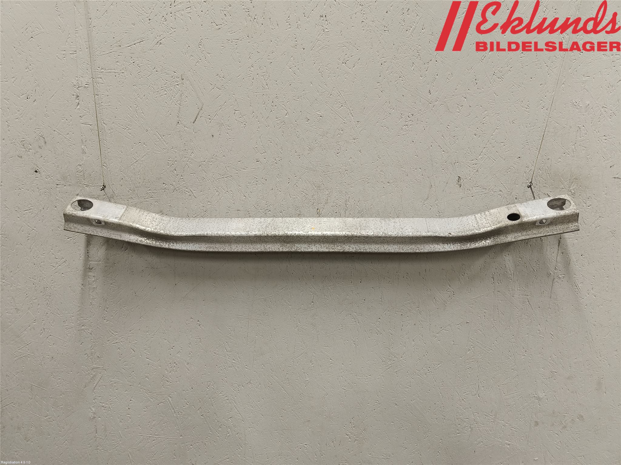 Renault CLIO III  09-12 Stötfångarbalk Fram