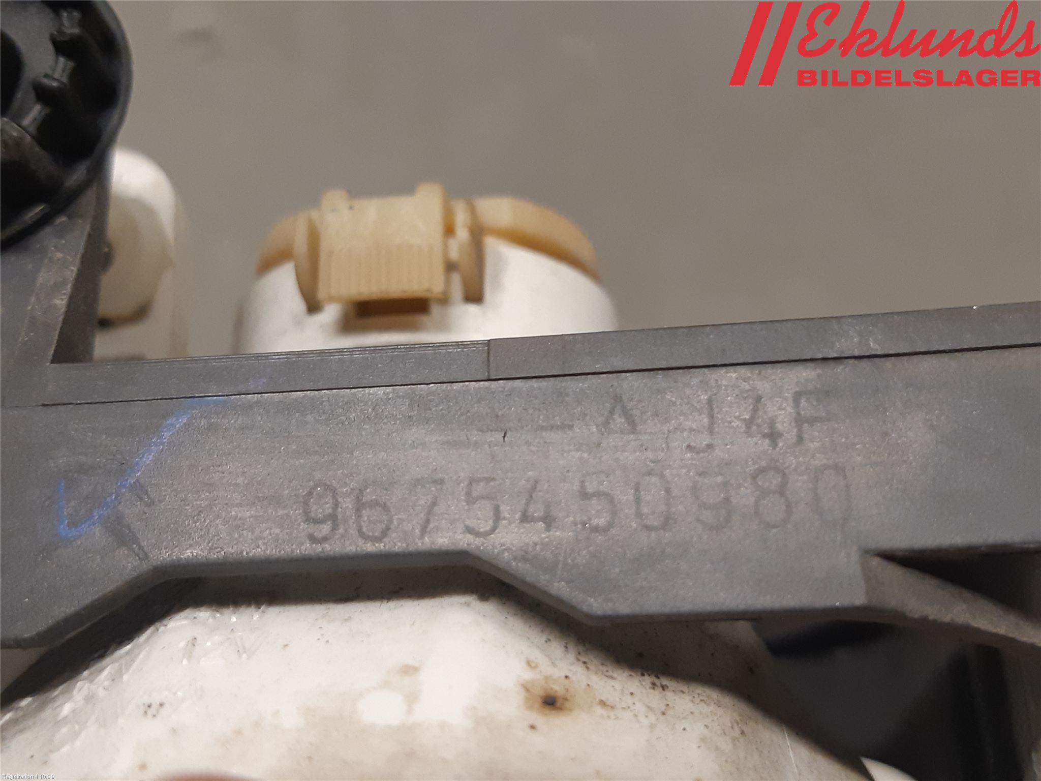 Peugeot PEUGOT 208 16-19 Dimljus-Varselljus Fram