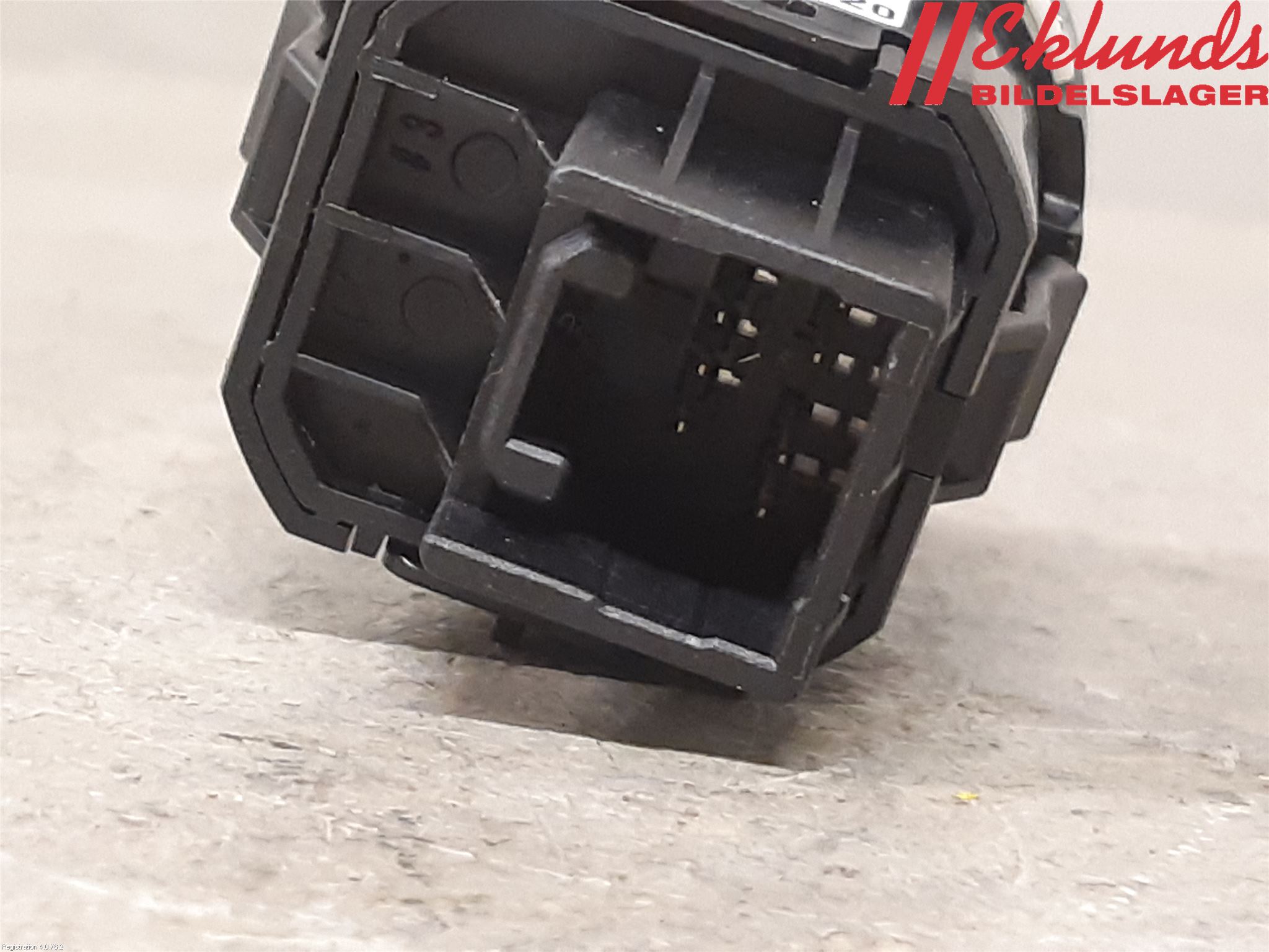 Mitsubishi OUTLANDER 13-21 Strömställare Diffspärr