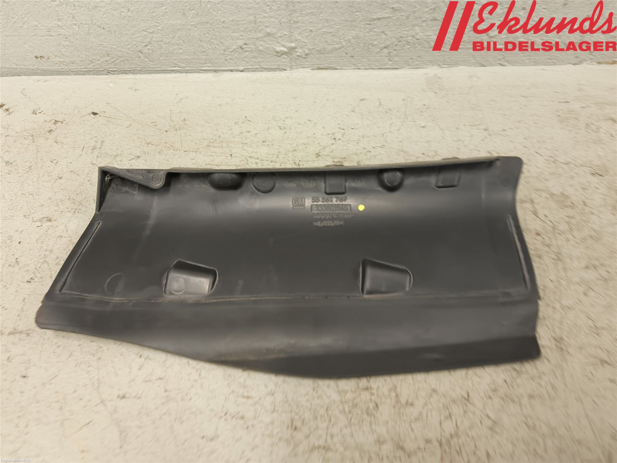 Opel INSIGNIA 09-16 Deflektor Plåt-Plast Kylning
