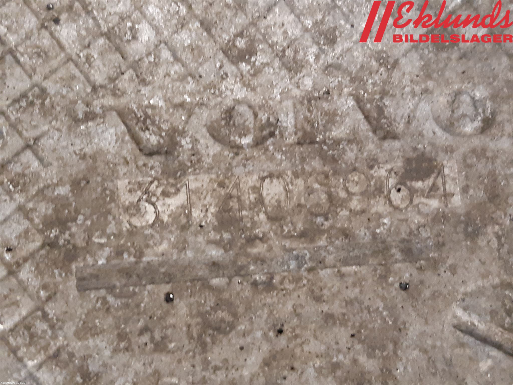 Volvo V90 17->> Bärarm Bak Höger