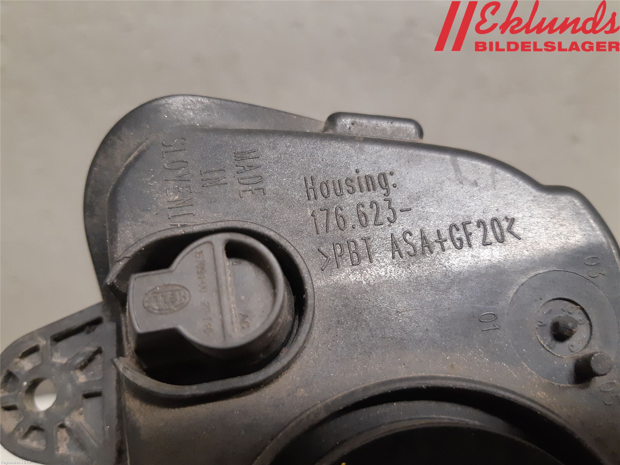 Volkswagen VW PASSAT 11-14 Dimljus-Varselljus Fram