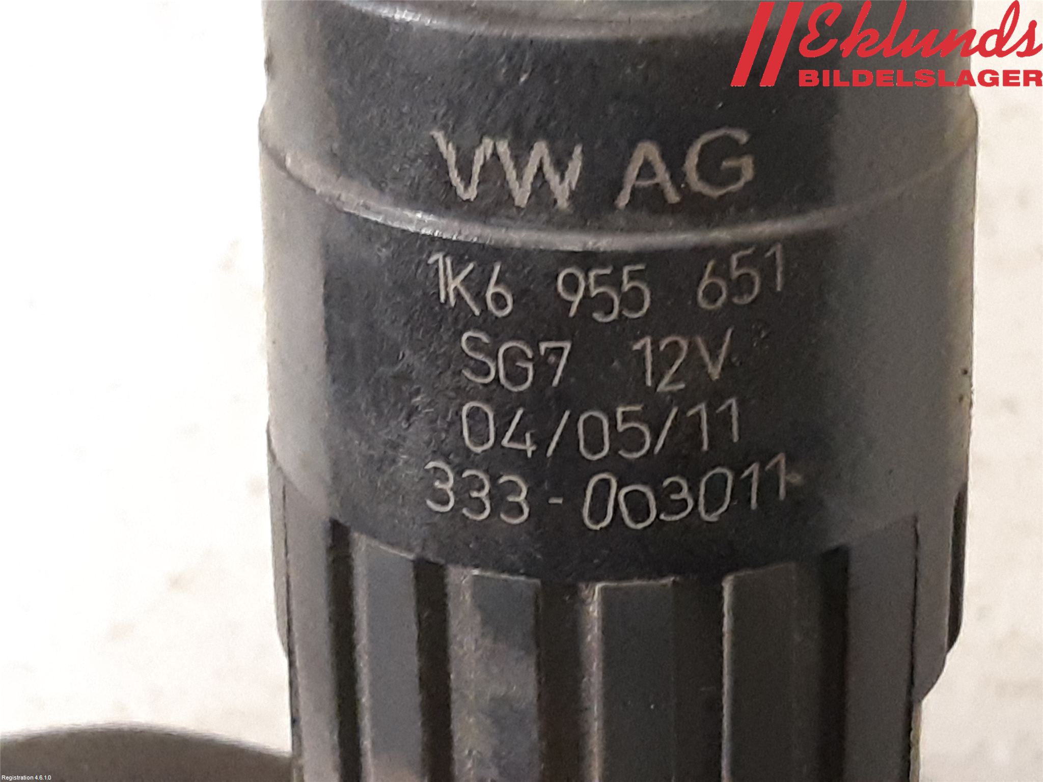 Volkswagen VW GOLF VI 09-13 Spolarpump Vindruta