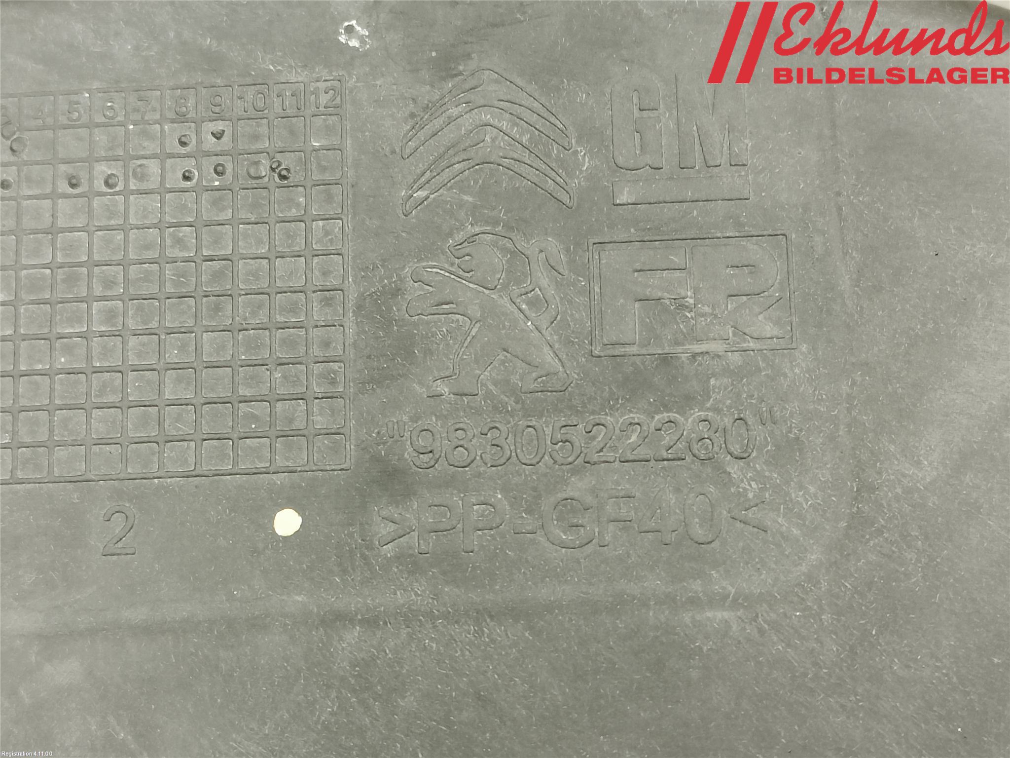 Peugeot PARTNER/E-PARTNER 19- Frontplåt