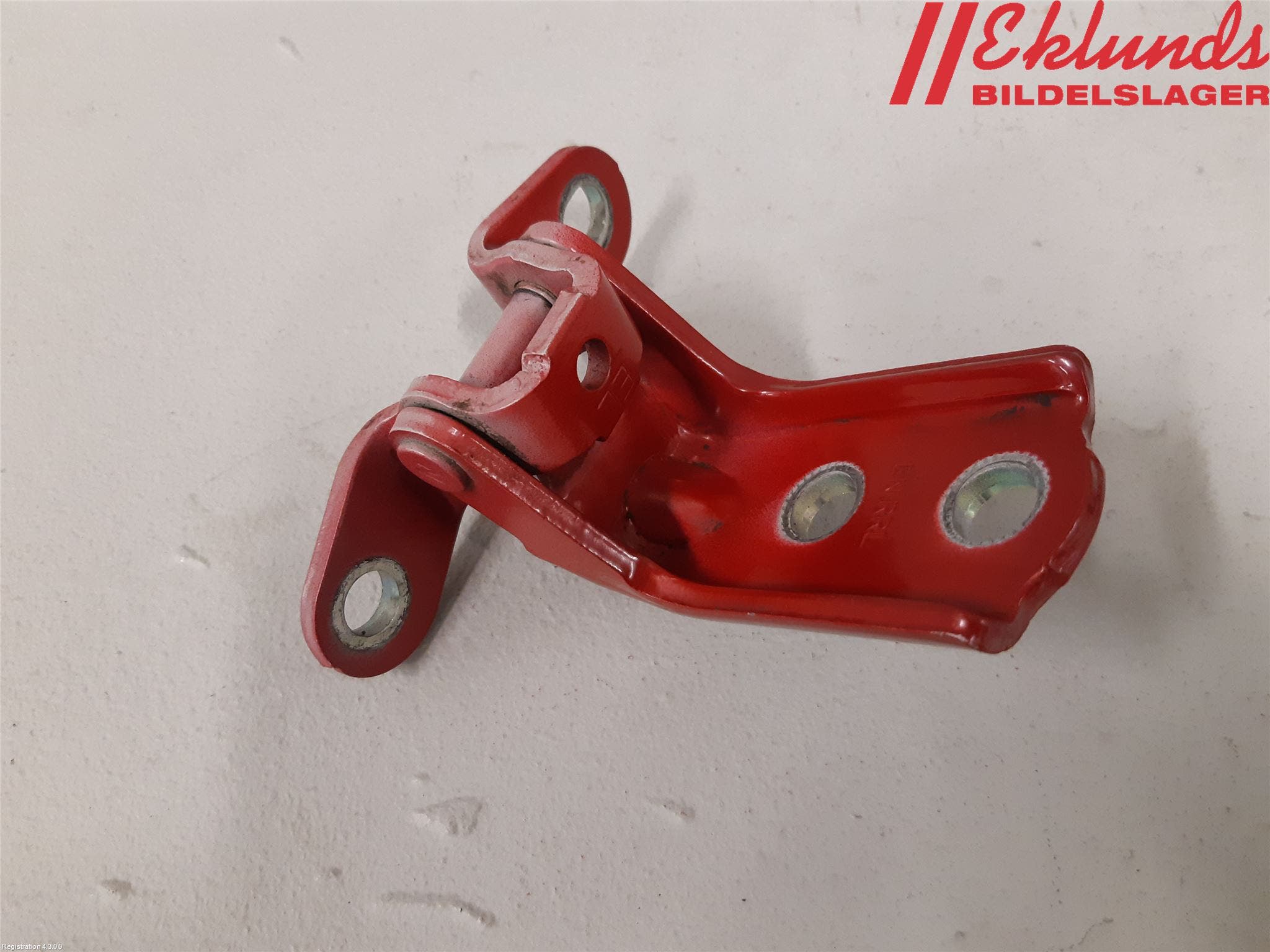 Hyundai SANTA FE 13-18 Dörrgångjärn