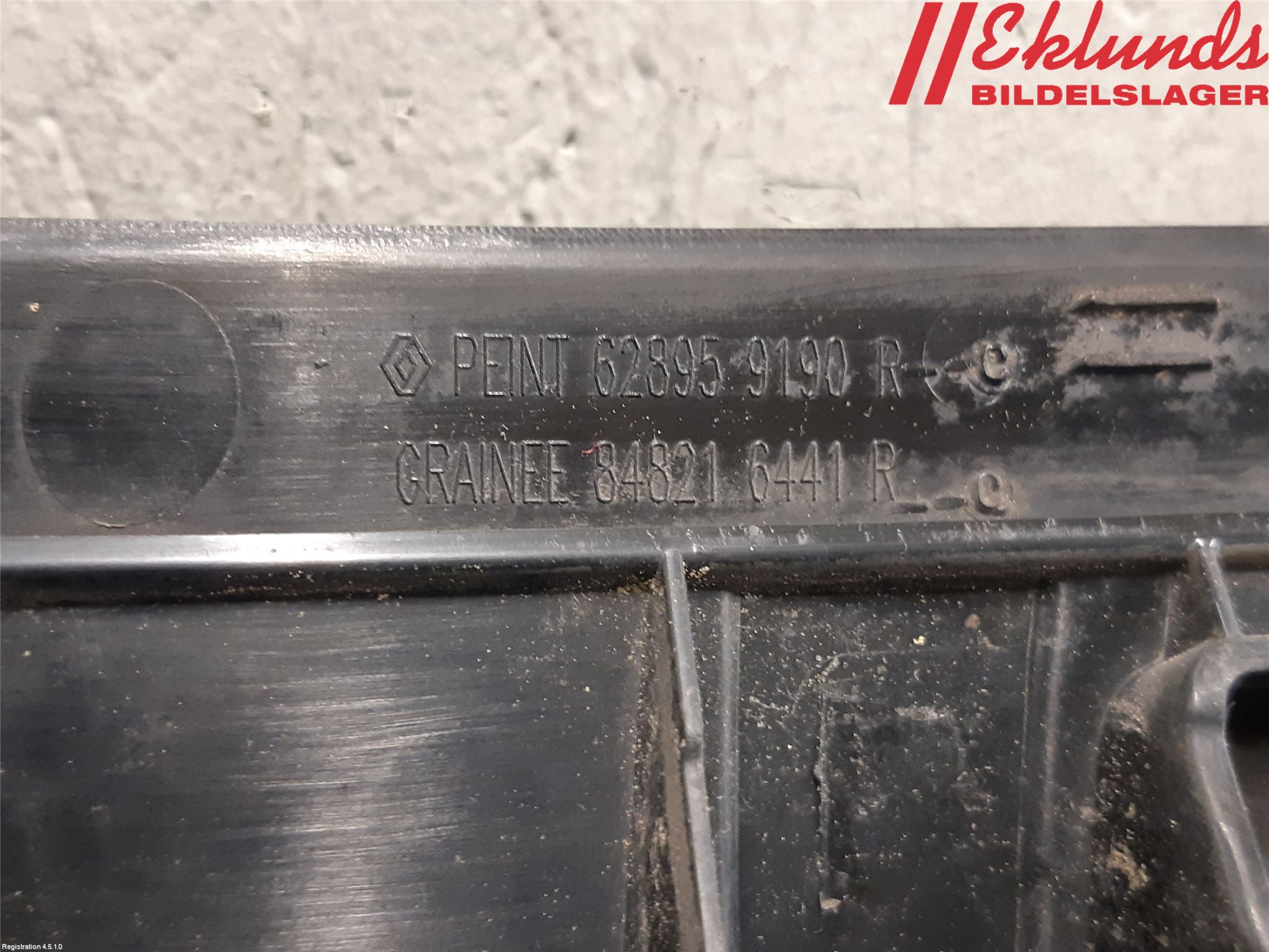 Renault TRAFIC/E-TECH 15- Stöt Utfyllnad-List-Grill