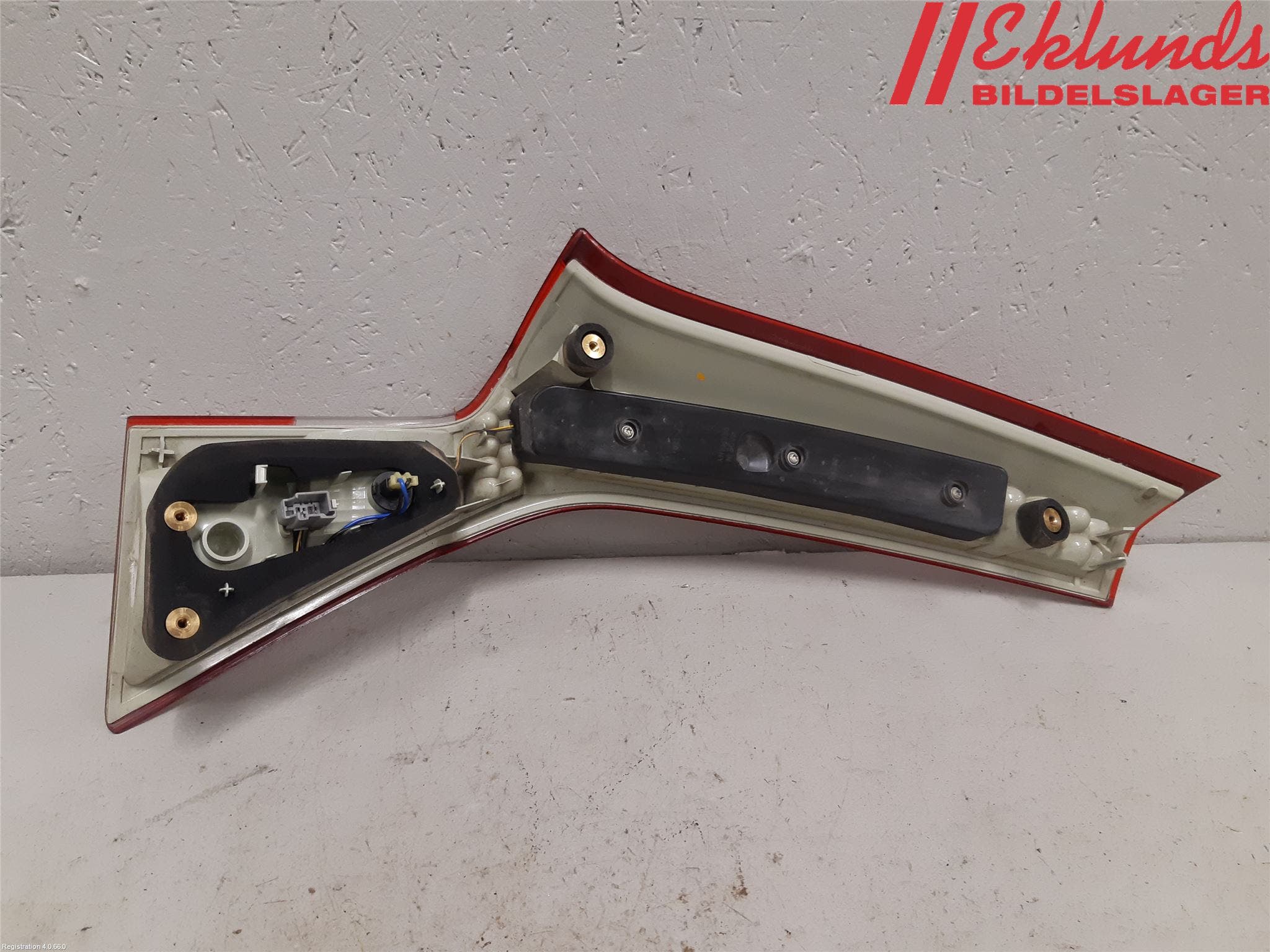 Volvo V70 08-13 Bakljus Lucka Hö