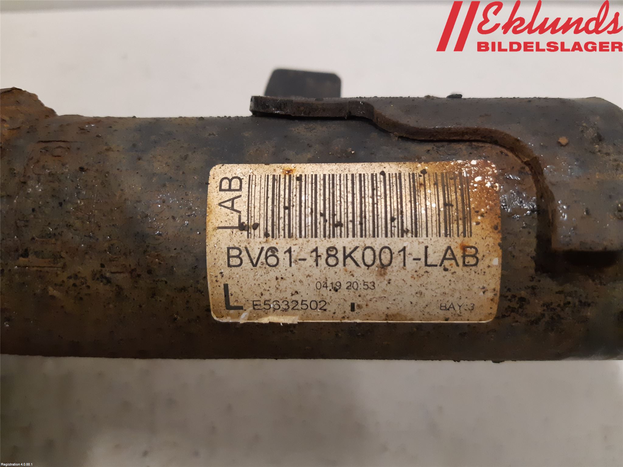 Ford FOCUS 15-18 Fjäderben Fram Vänster