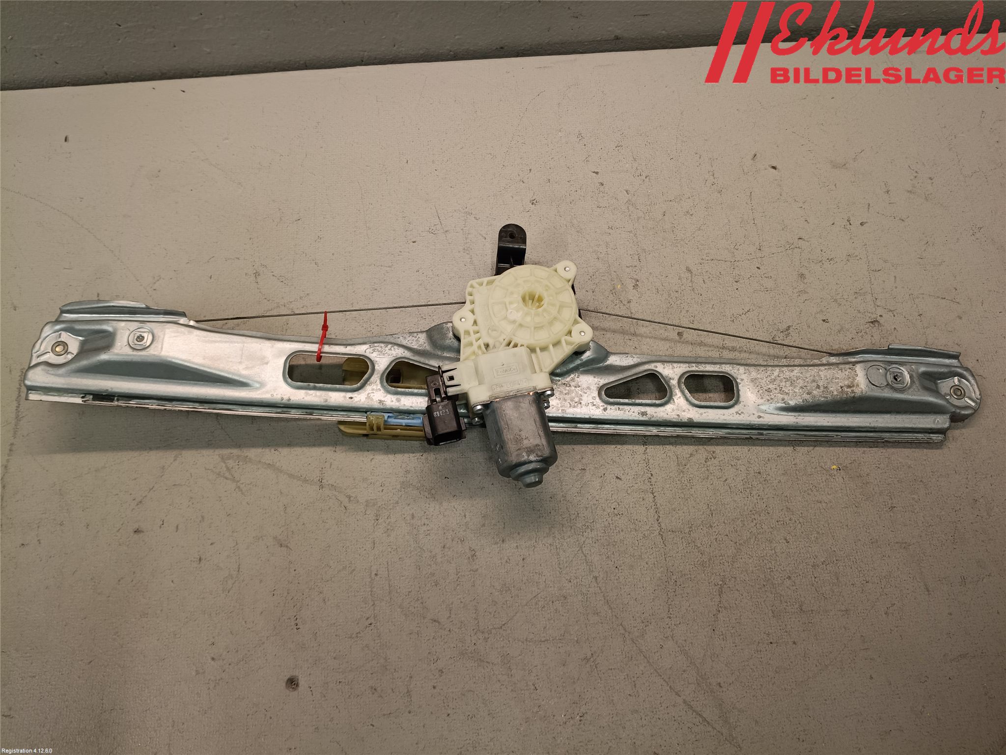 Ford TRANSIT SKÅP/BUSS 14-22 Fönsterhiss El Kompl