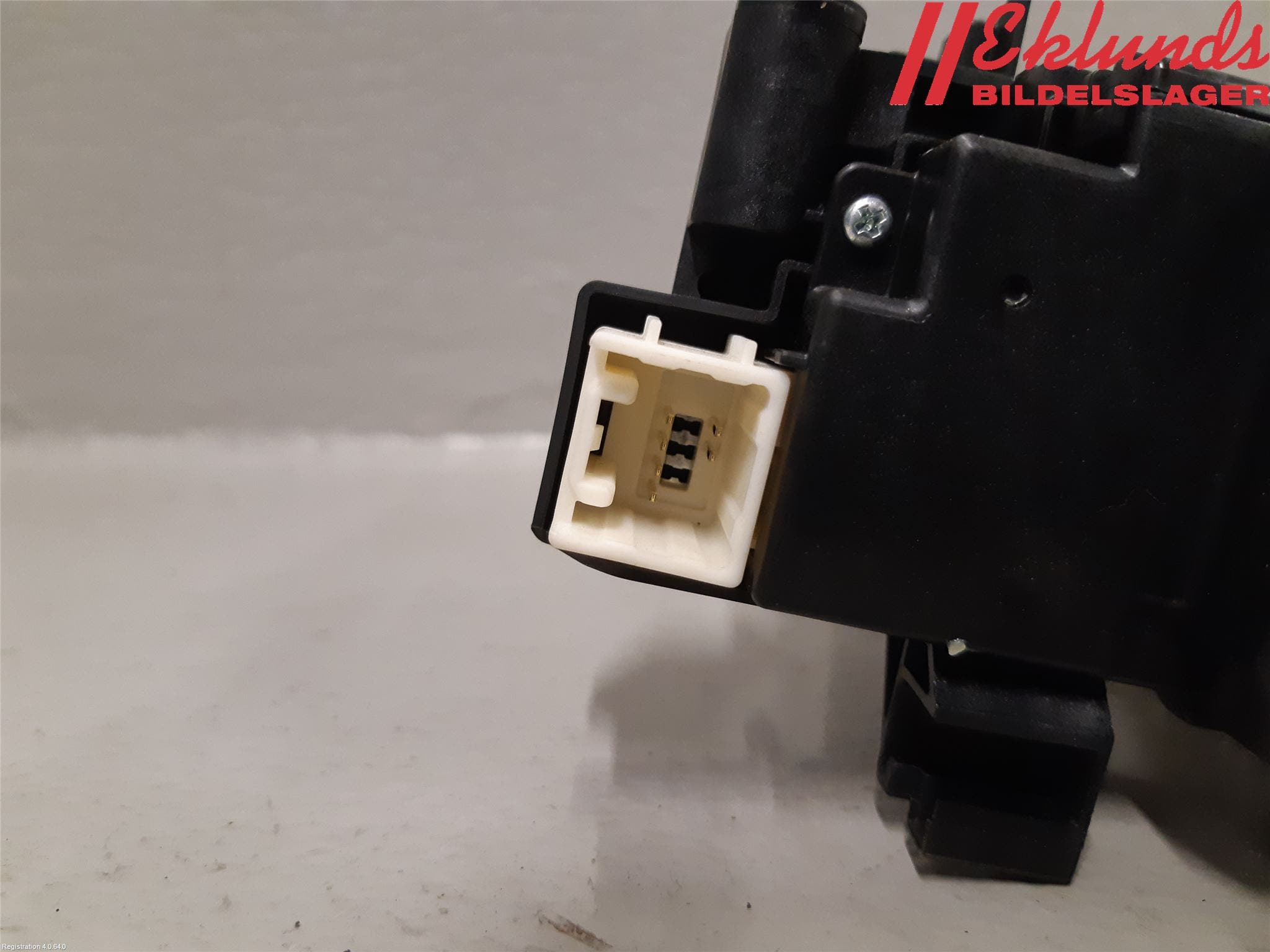 Mitsubishi OUTLANDER 13-21 Spakcentral