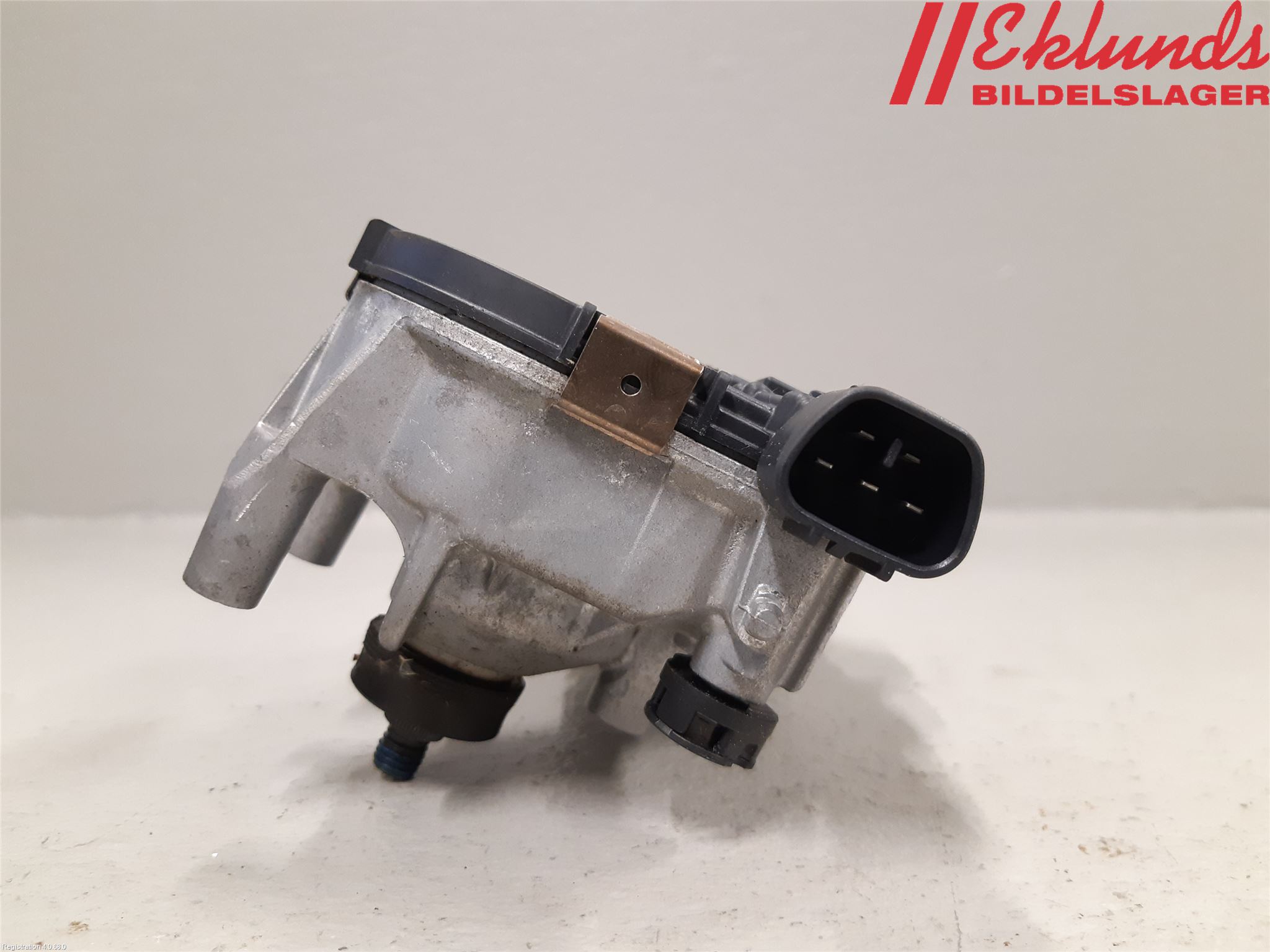 Toyota AVENSIS 16-18 Torkarmotor Vindruta