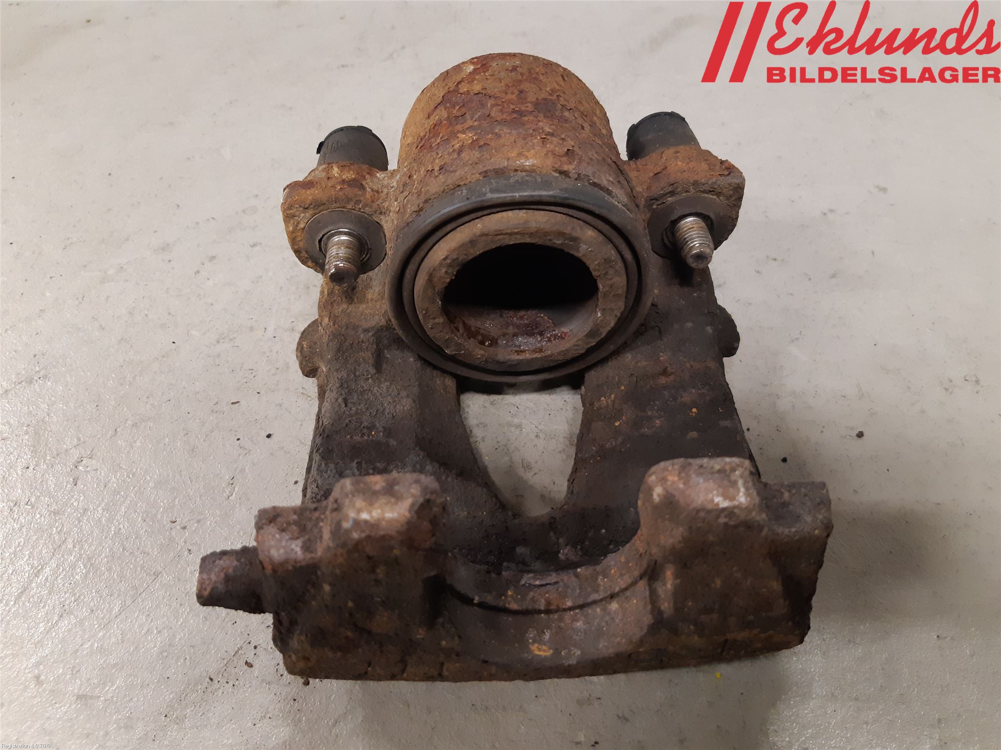 Volkswagen VW CADDY 11-15 Bromsok Fram Höger