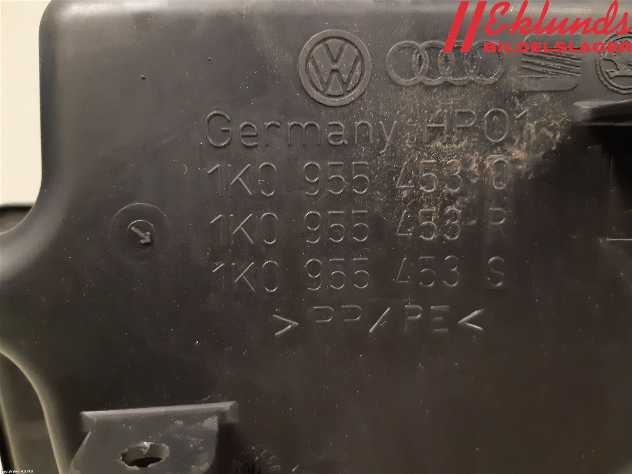 Volkswagen VW TOURAN 10-15 Spolartank Vindruta-Strål