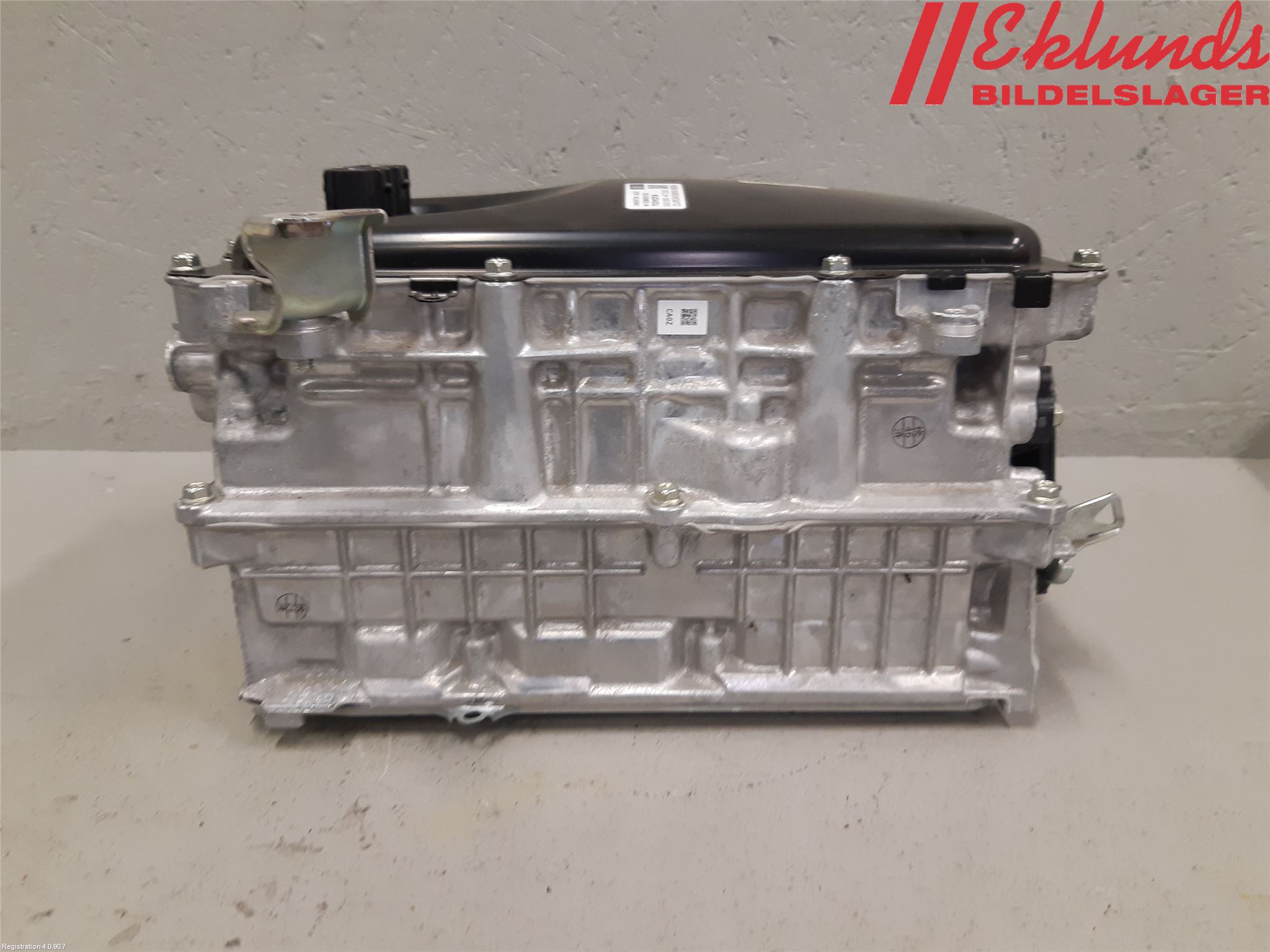 Toyota COROLLA 19- Inverter Hybrid