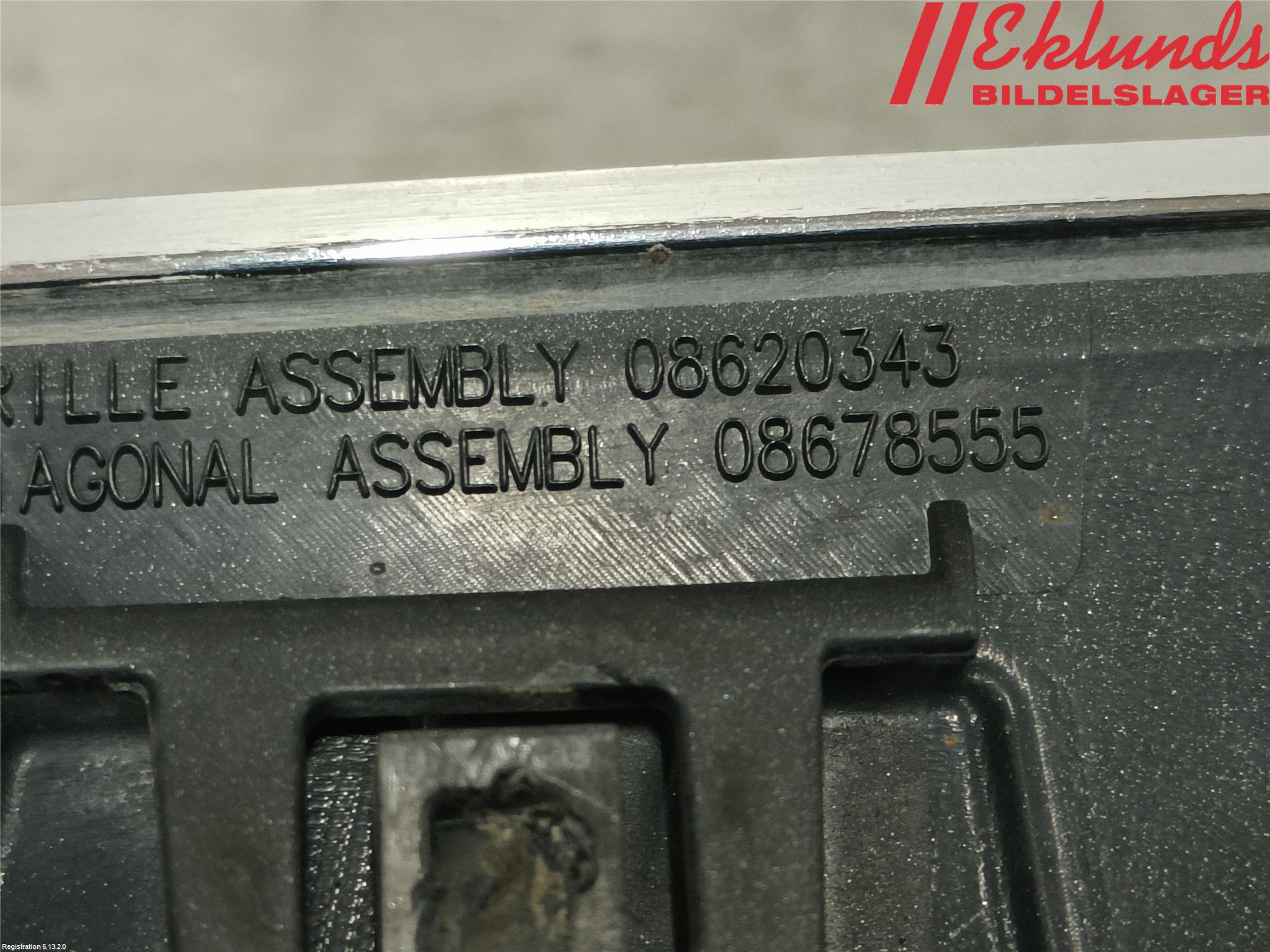 Volvo C70 06-10 Grill Komp