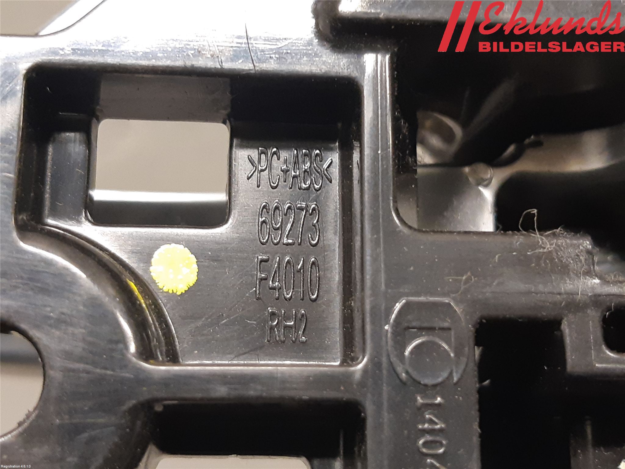 Toyota C-HR 16-23 Dörrhandtag Inre Hö