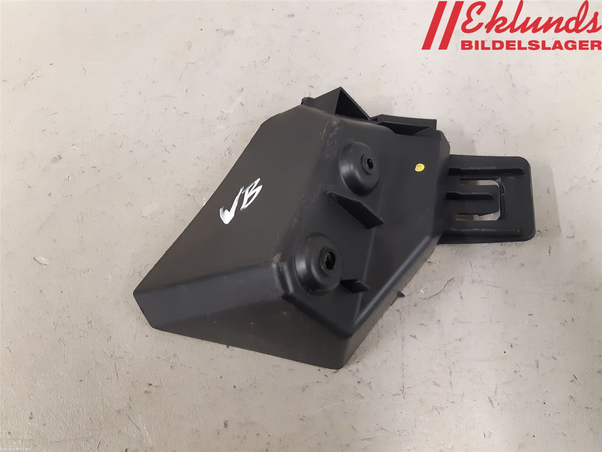 Ford FOCUS 11-14 Stötfångarfäste Bak Vä