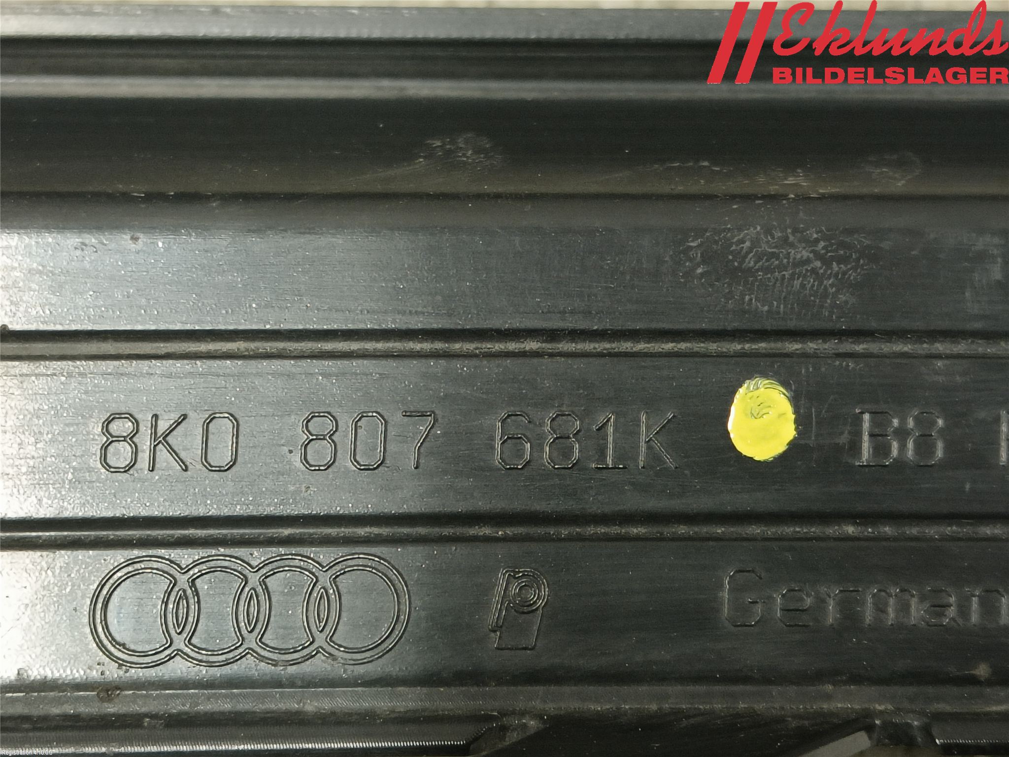 Audi A4/S4 08-11 Dimljussarg Fram