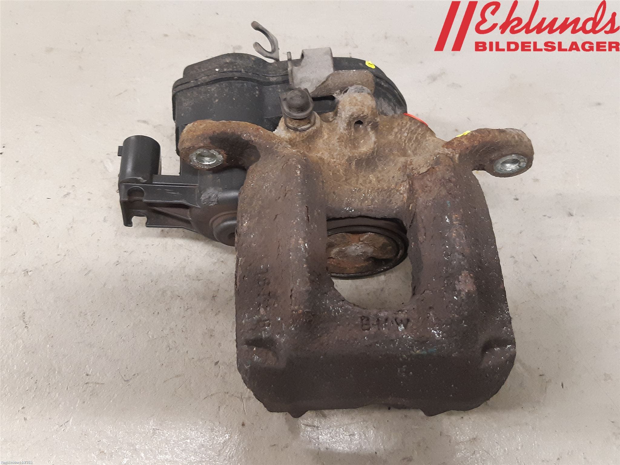 BMW X4 F26 14-18 Bromsok Bak Höger