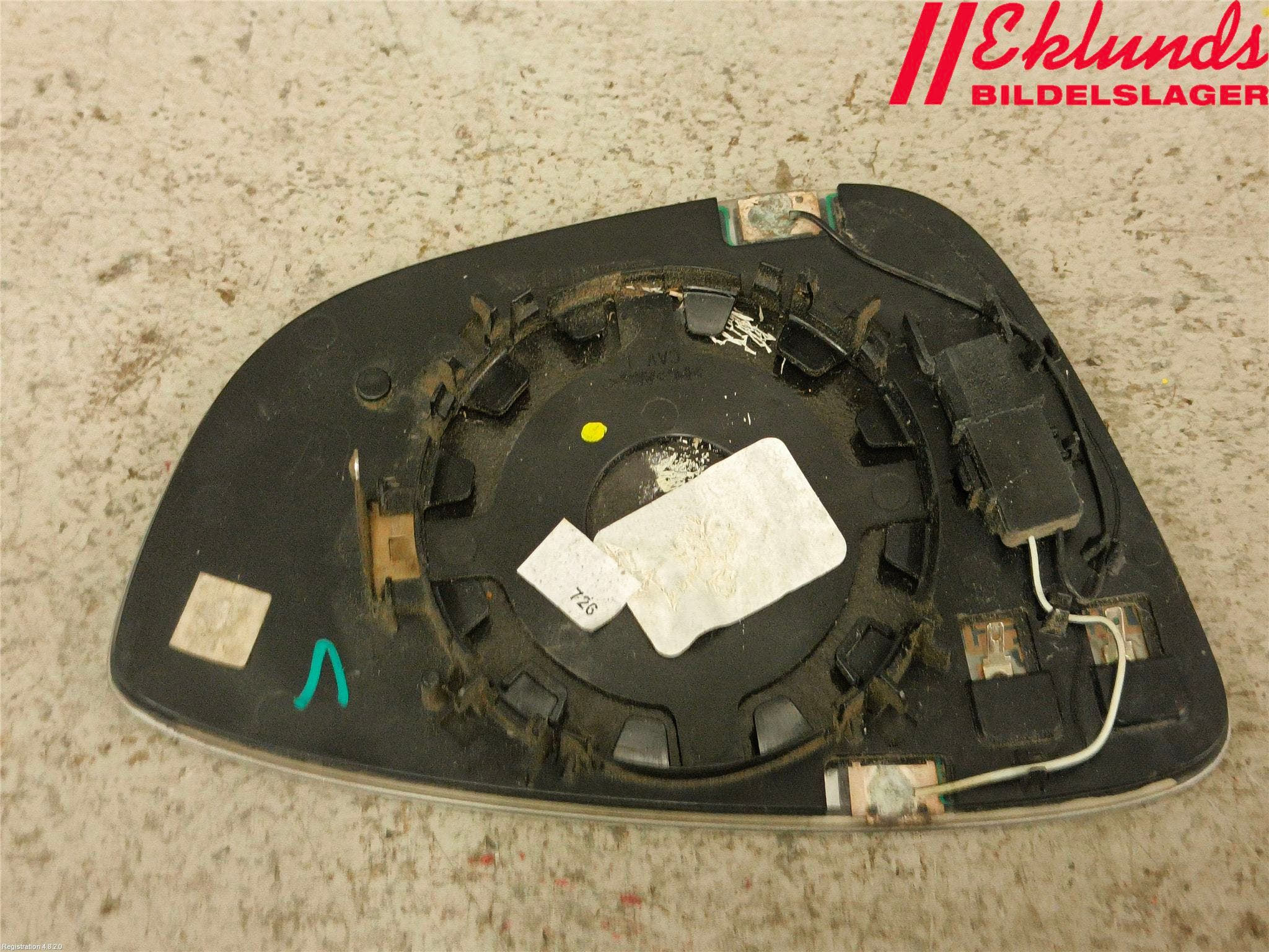 Volkswagen VW PASSAT 15-19 Spegelglas Vä