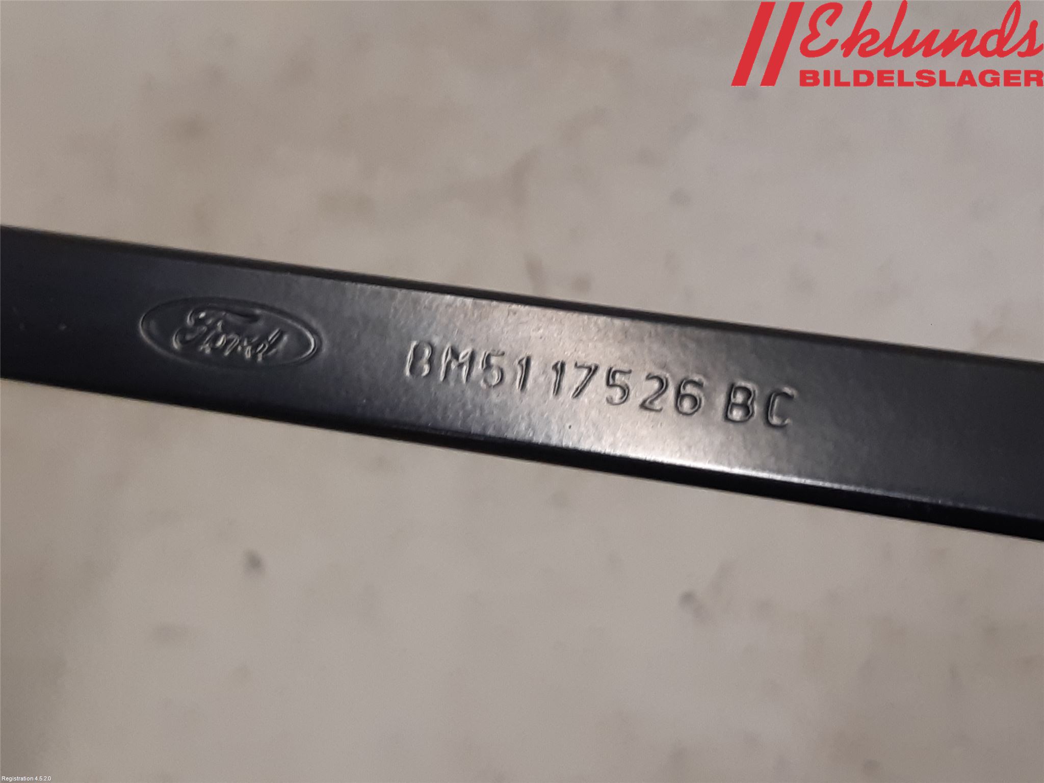 Ford FOCUS 15-18 Torkararm Armar Vindruta