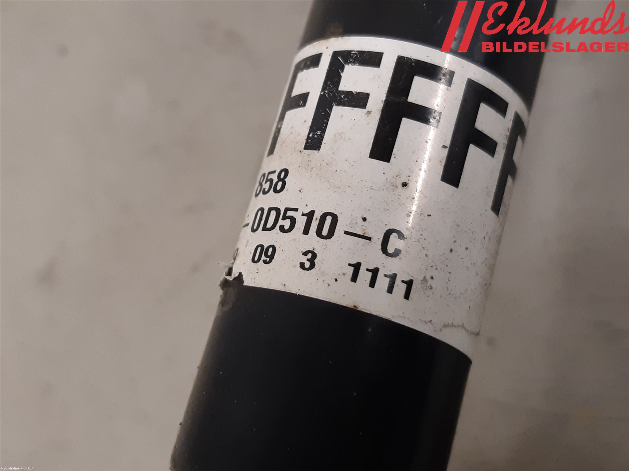 Toyota YARIS XP130 15-20 Drivaxel Fram Höger
