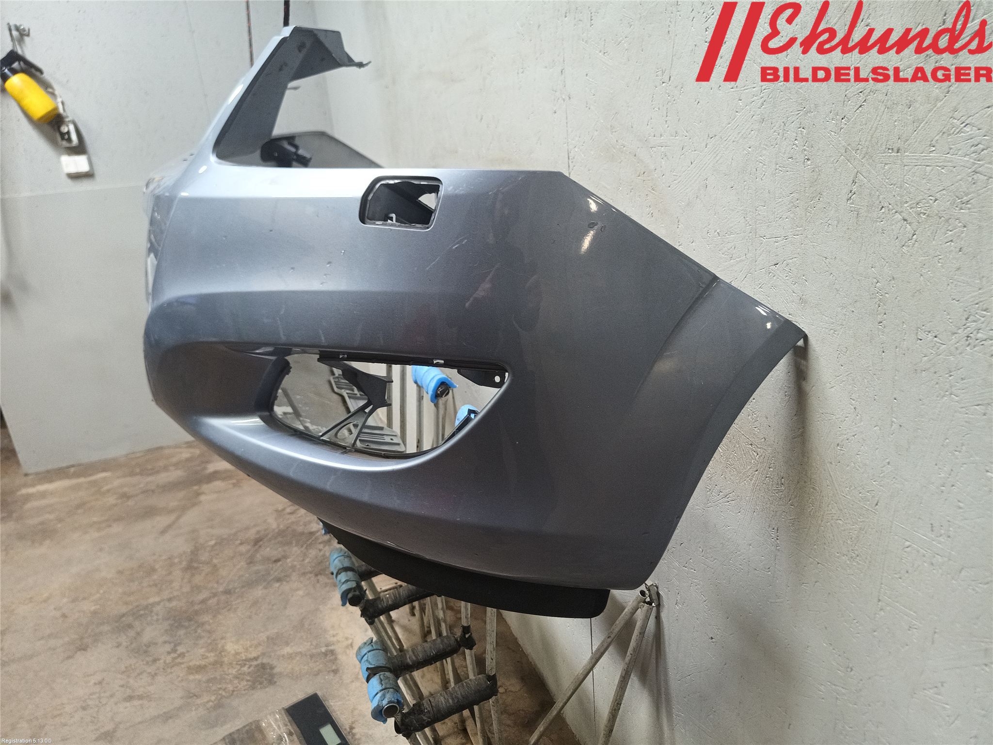 Opel ZAFIRA B 06-14 Stötfångarbeklädnad Fram