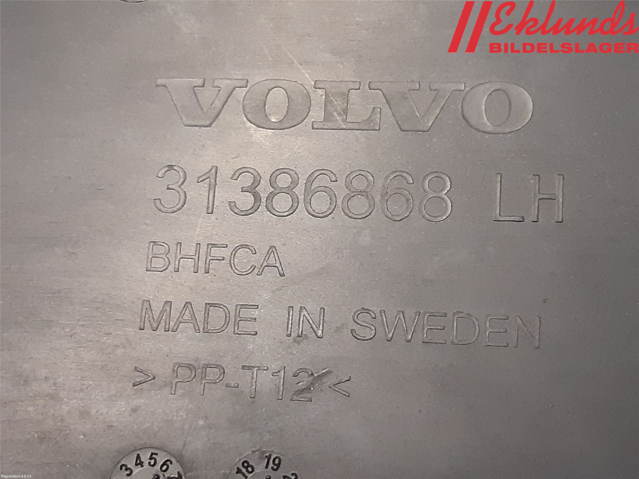 Volvo V90 17->> Täckplast Front