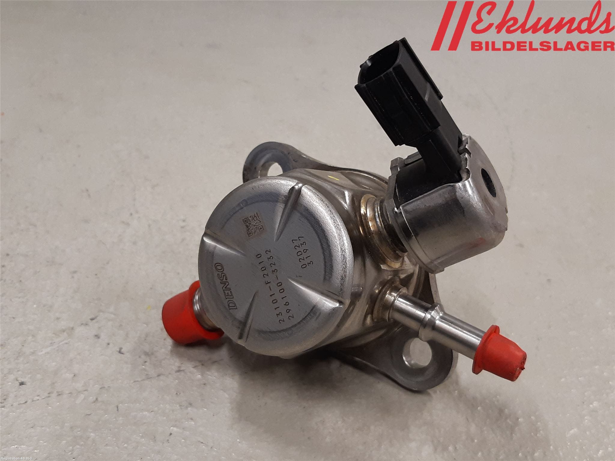 Toyota YARIS XP21 20- Bränslepump Mek