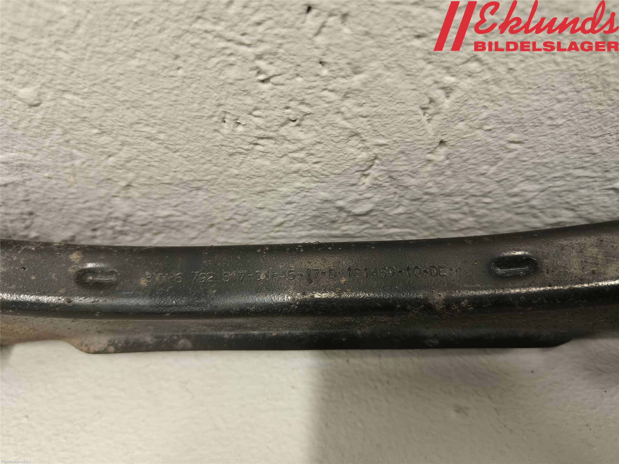 BMW 3 F30/F31/F80 12-19 Bärarm Bak Övre Höger