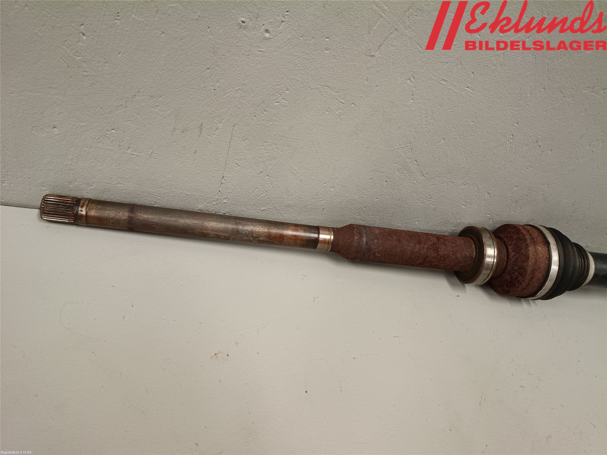 Volvo XC70 08-13 Drivaxel Fram Höger