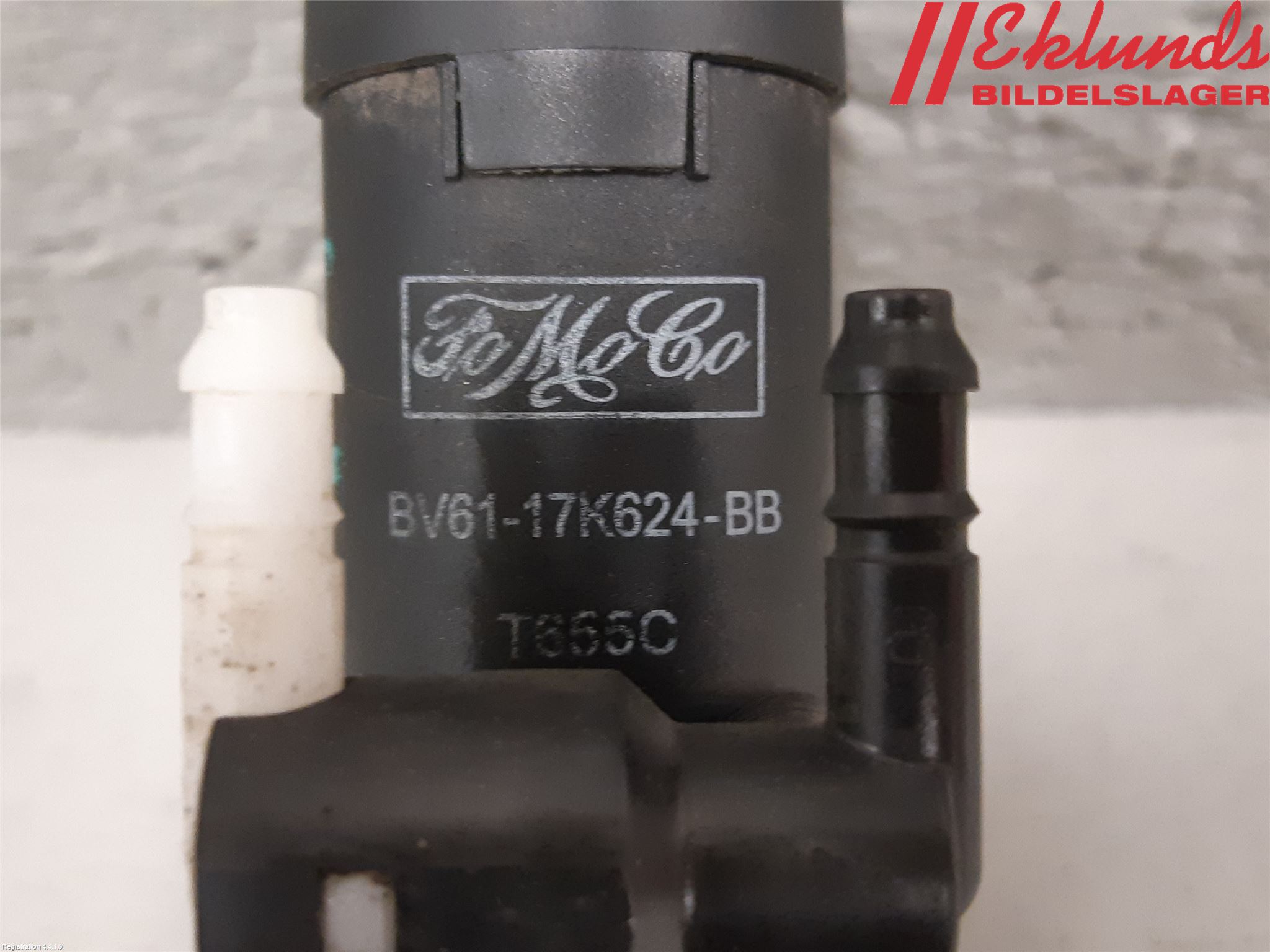 Ford FOCUS 11-14 Spolarpump Vindruta