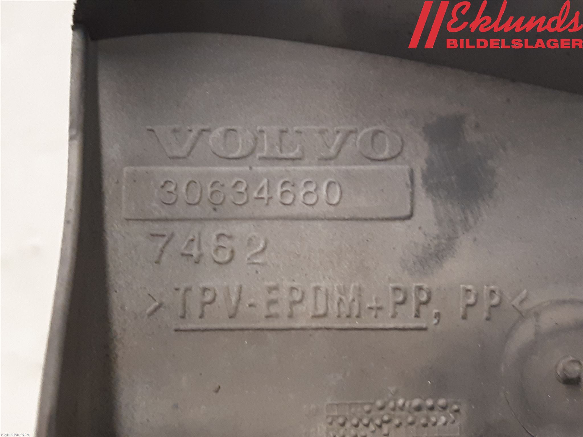 Volvo V70 00-04 Deflektor Plåt-Plast Kylning