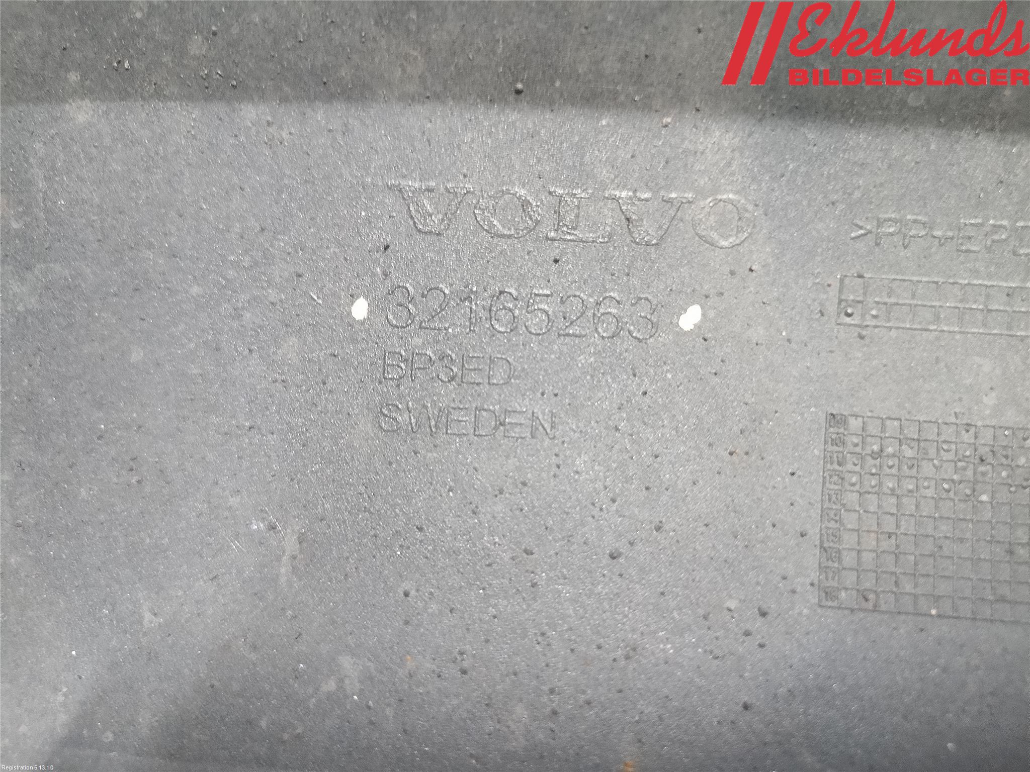 Volvo V60 11-13 Stötfångarbeklädnad Bak