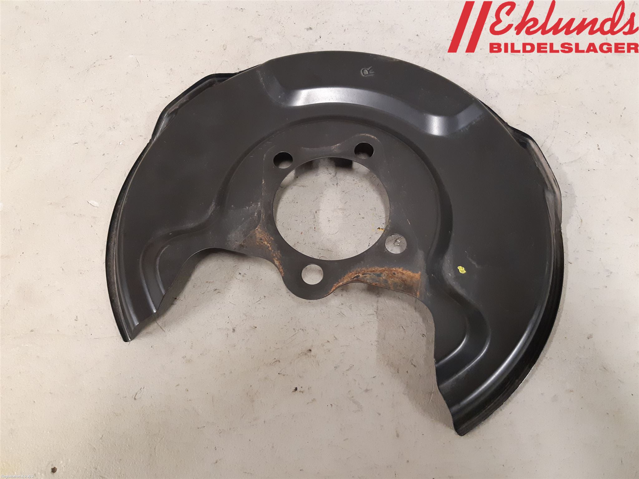 Toyota YARIS XP21 20- Bromssköld Bak