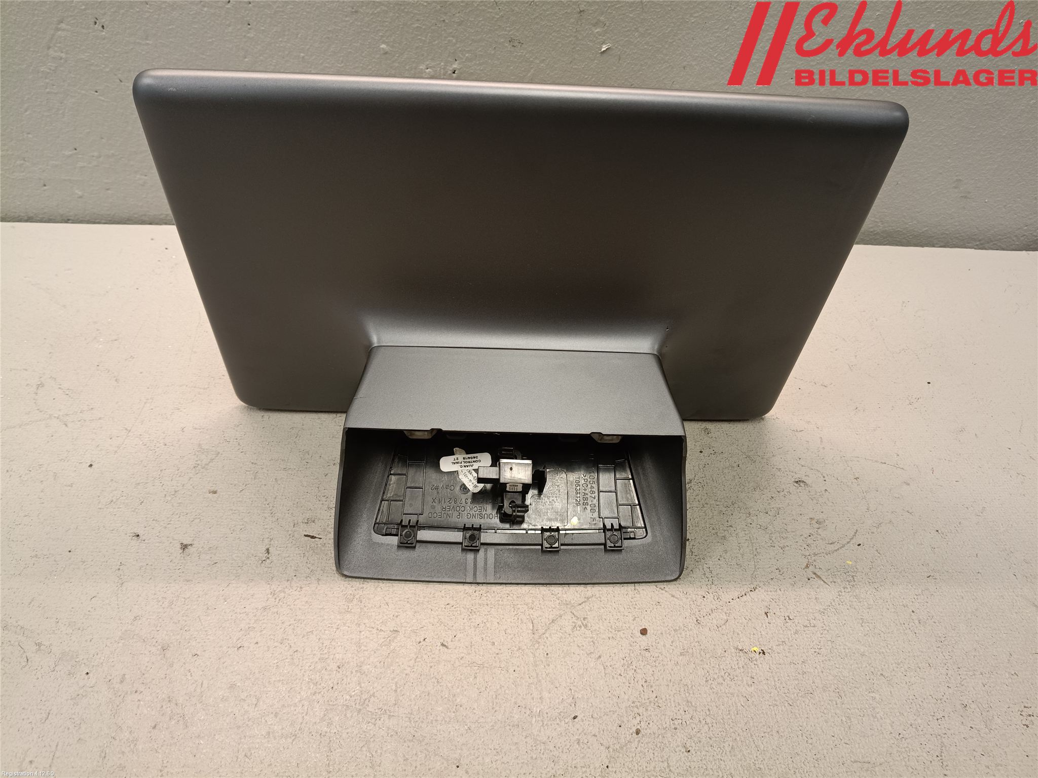 Tesla MODEL Y 21- Multifunktionsdisplay