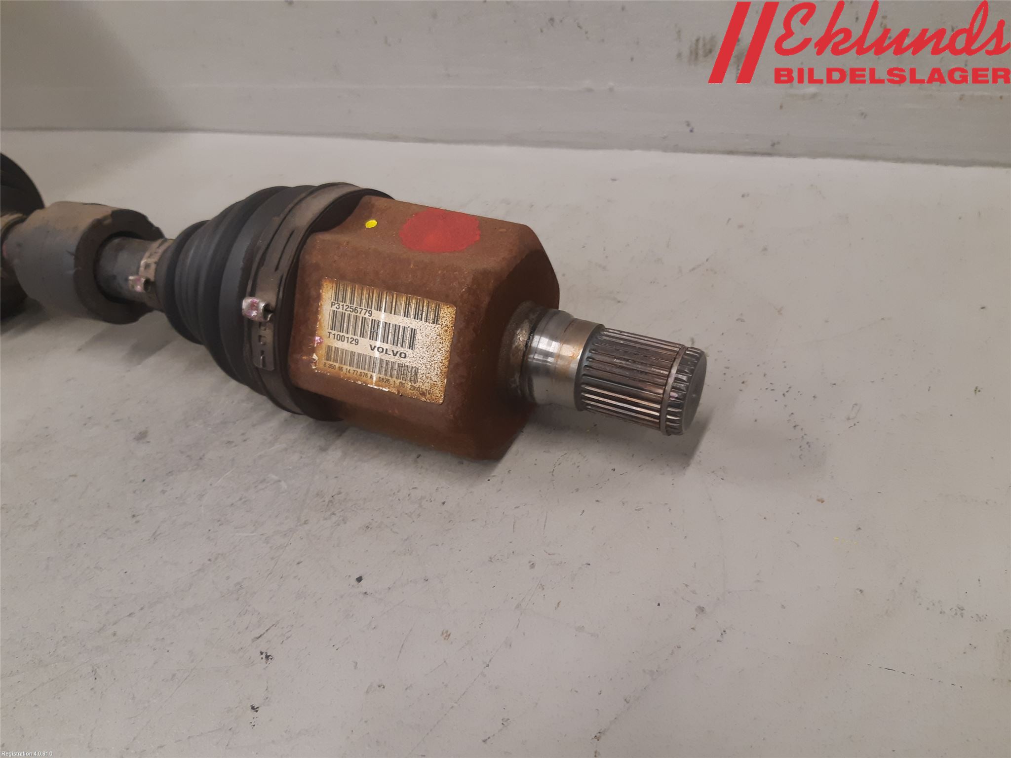 Volvo V70 08-13 Drivaxel Fram Vänster