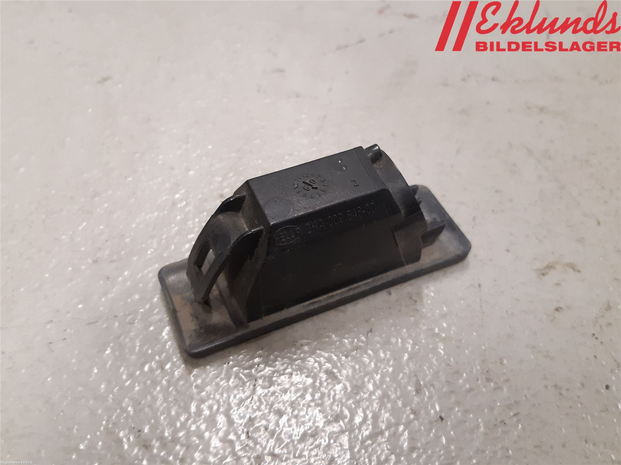 Nissan QASHQAI+2  08-10 Skylt Belysning